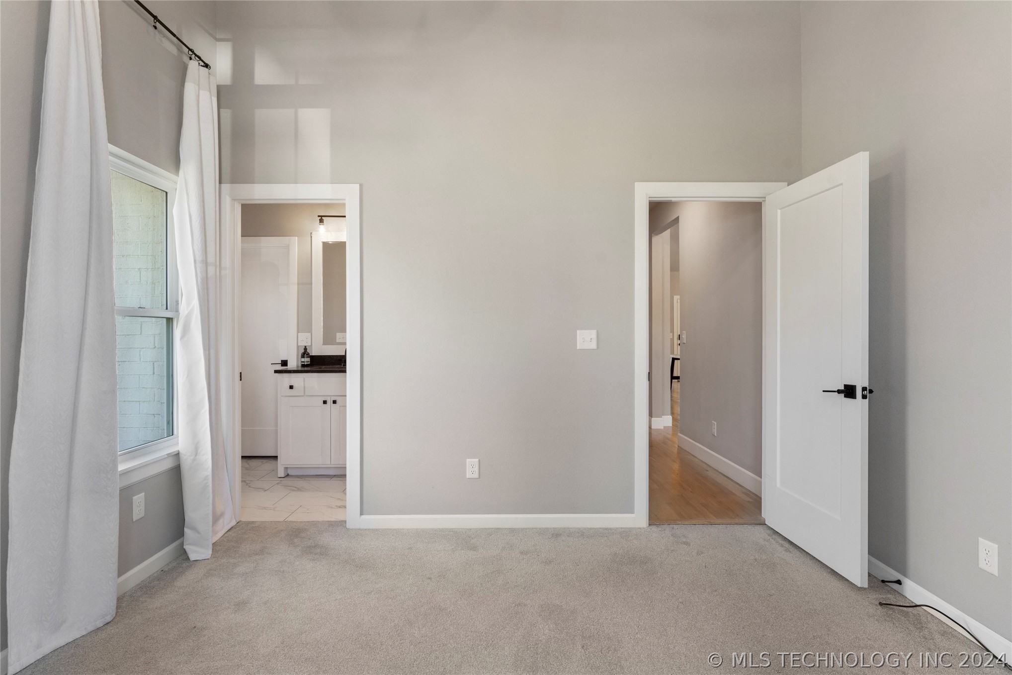 13619 S 27th Street East
