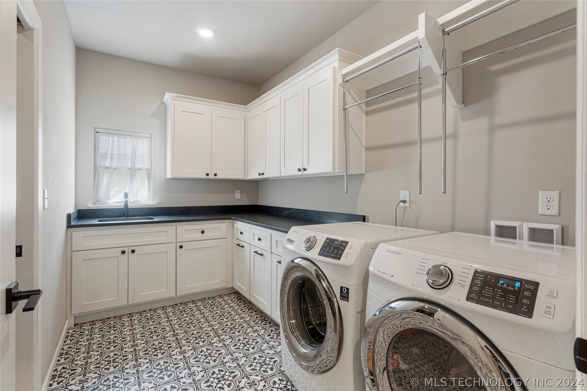 13619 S 27th Street East