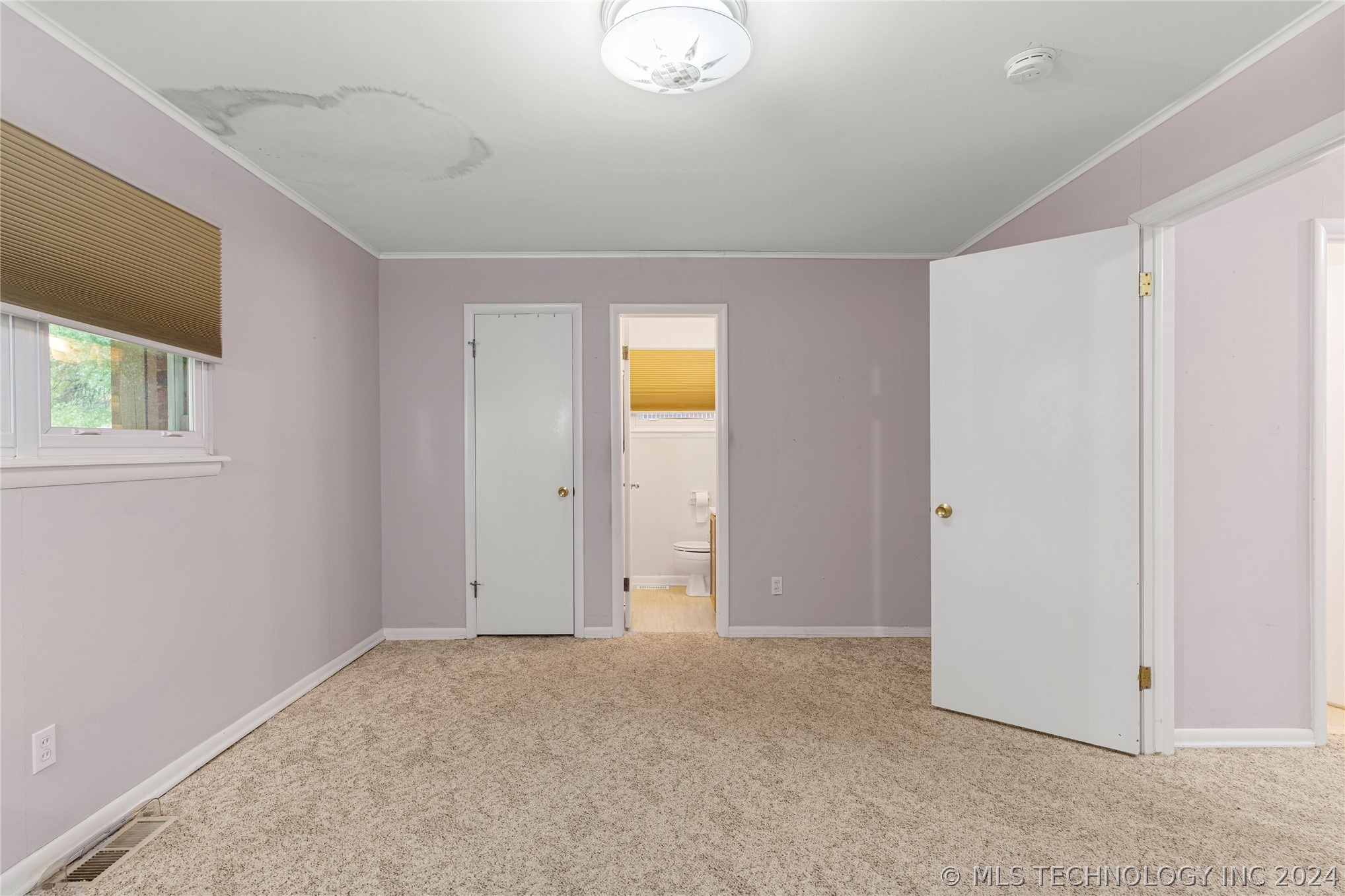 1109 N Gum Avenue