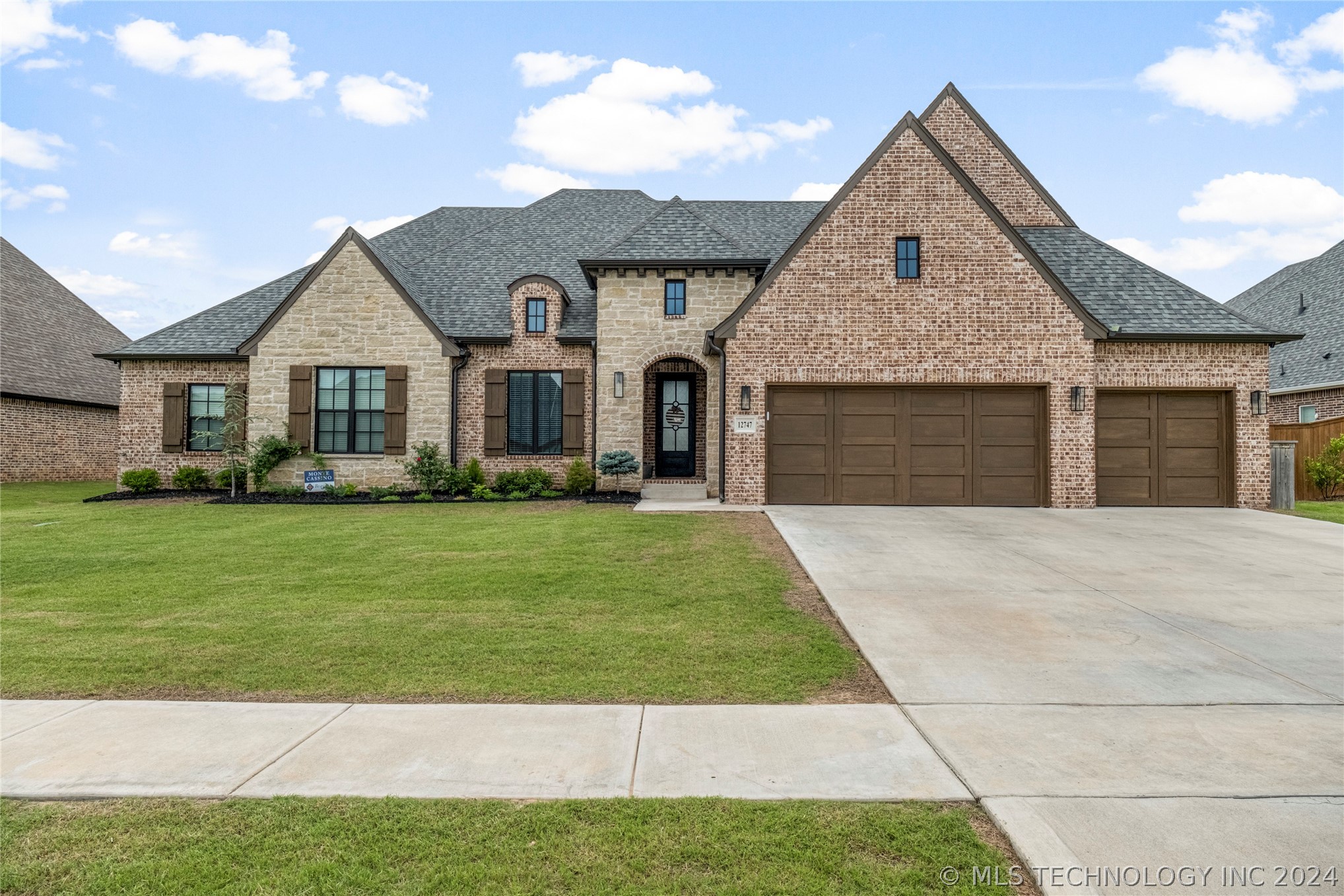 12747 S 4th Street