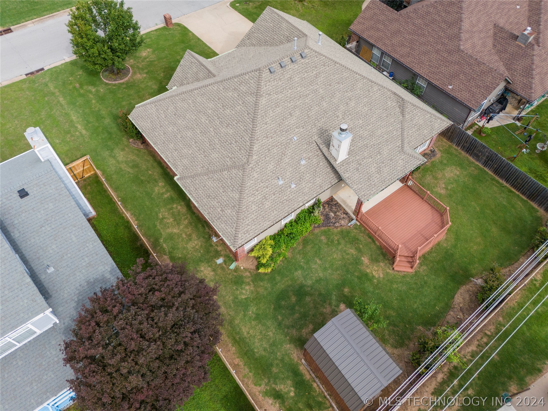 5113 S Spruce Drive
