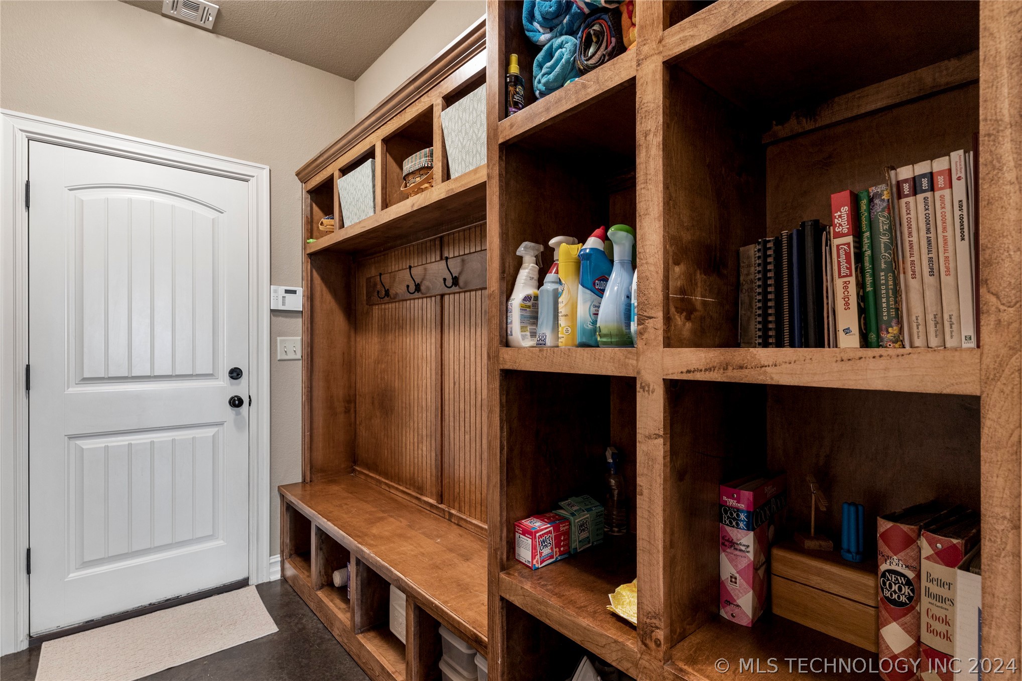 14501 Courtney Lane
