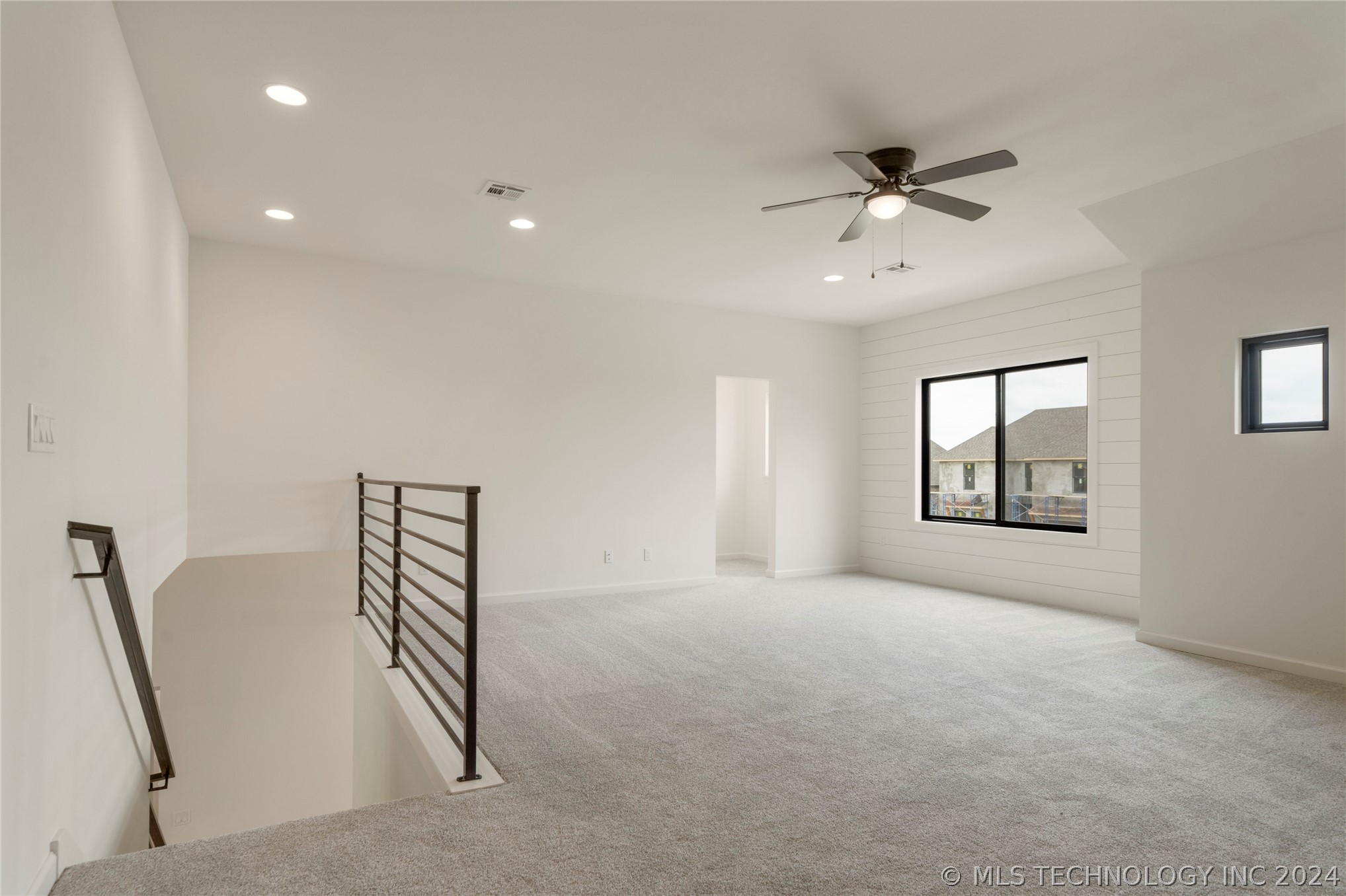 2969 E 146th Place S