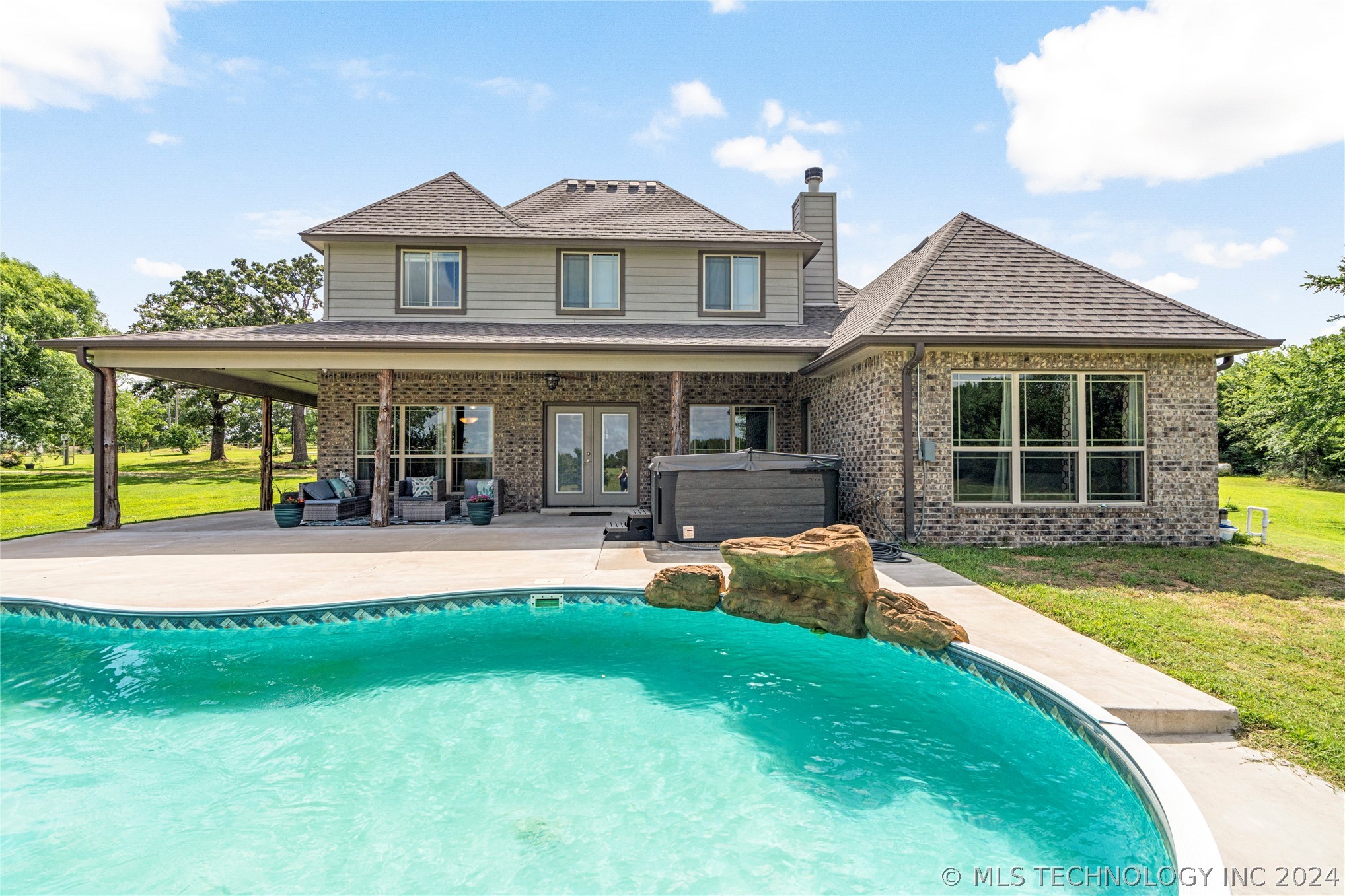 1471 N 250 Road