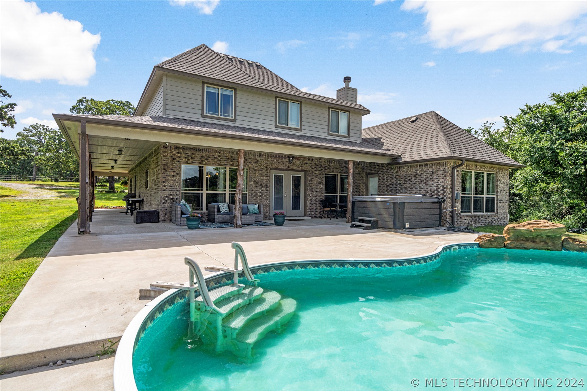 1471 N 250 Road