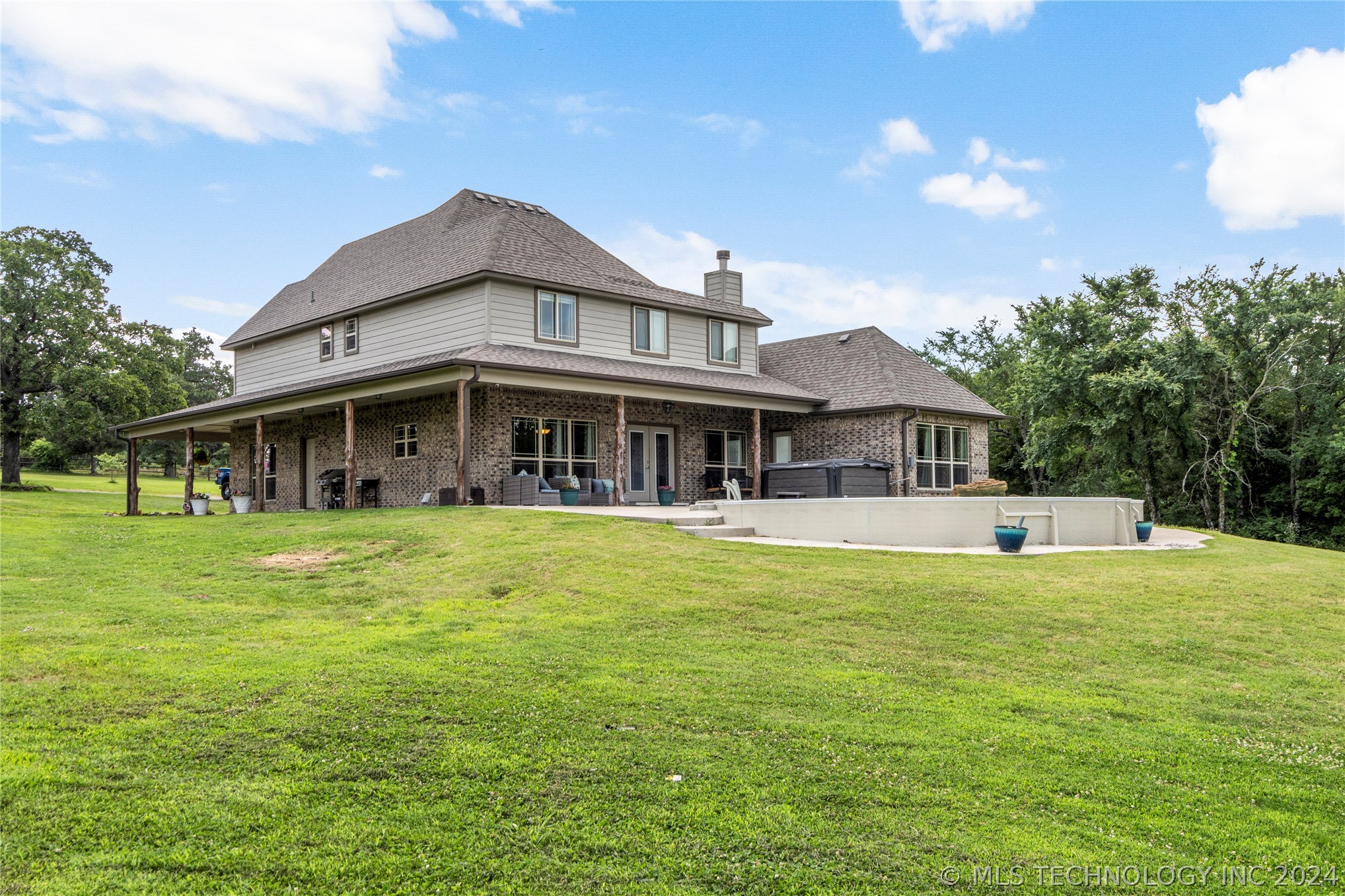 1471 N 250 Road