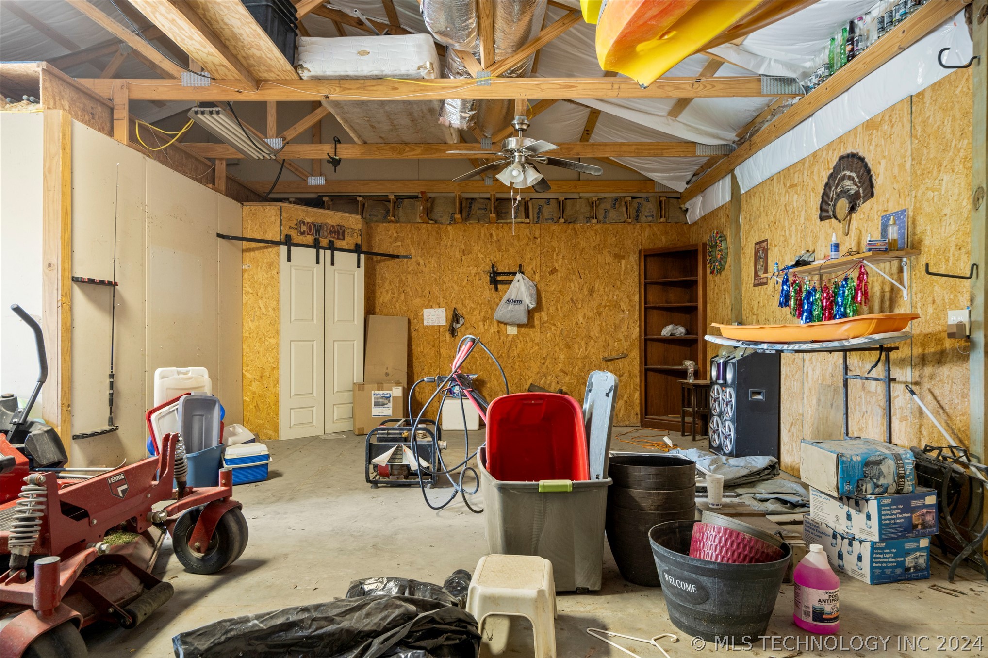 1471 N 250 Road