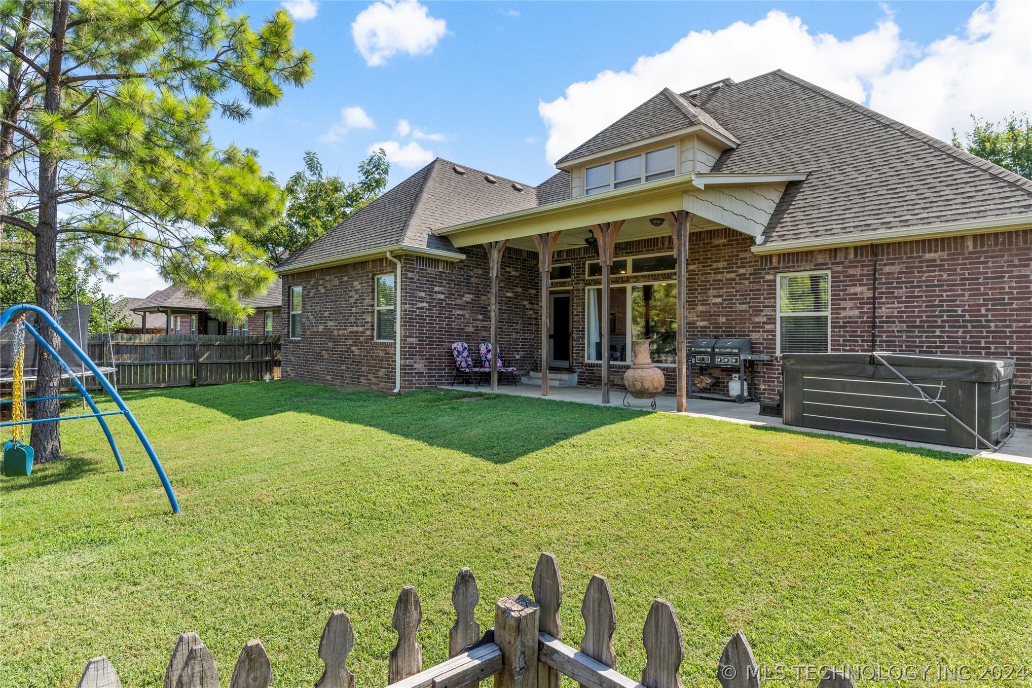 14600 Courtney Lane