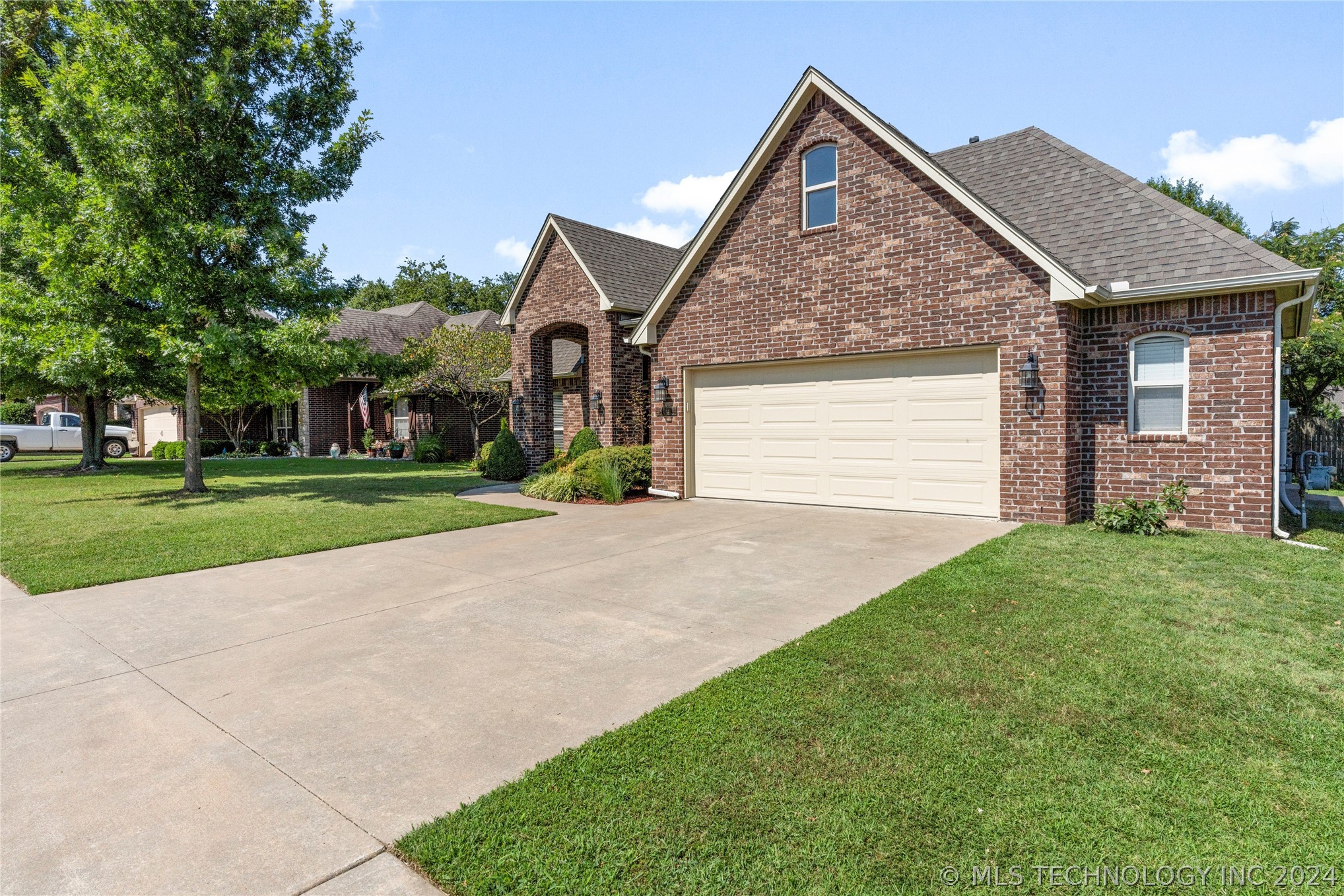 14600 Courtney Lane