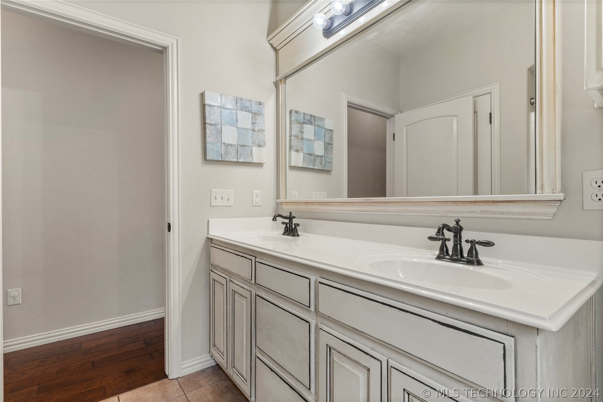 14600 Courtney Lane