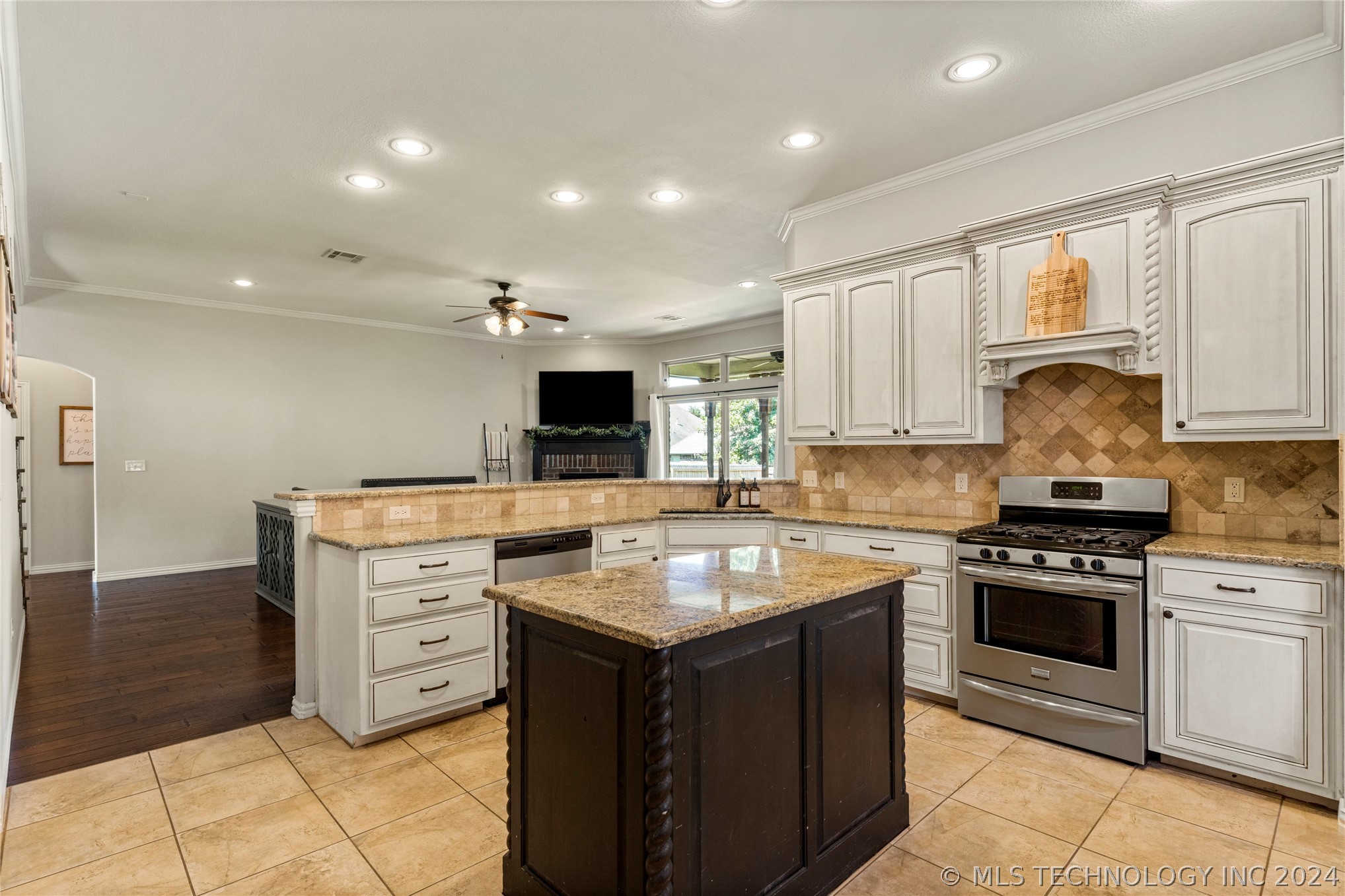 14600 Courtney Lane