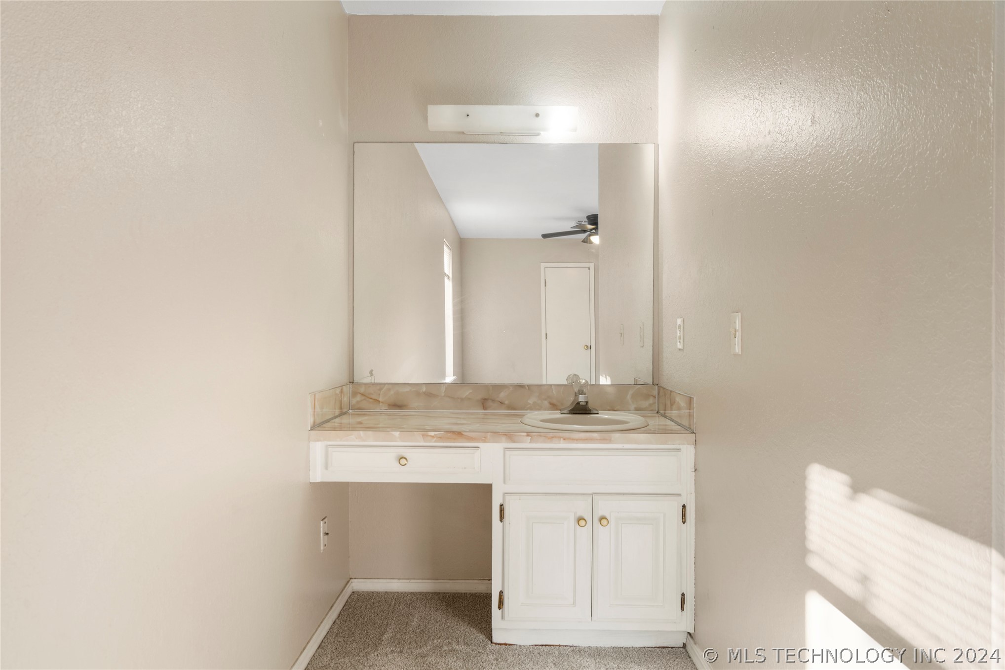 1716 W 62nd Street