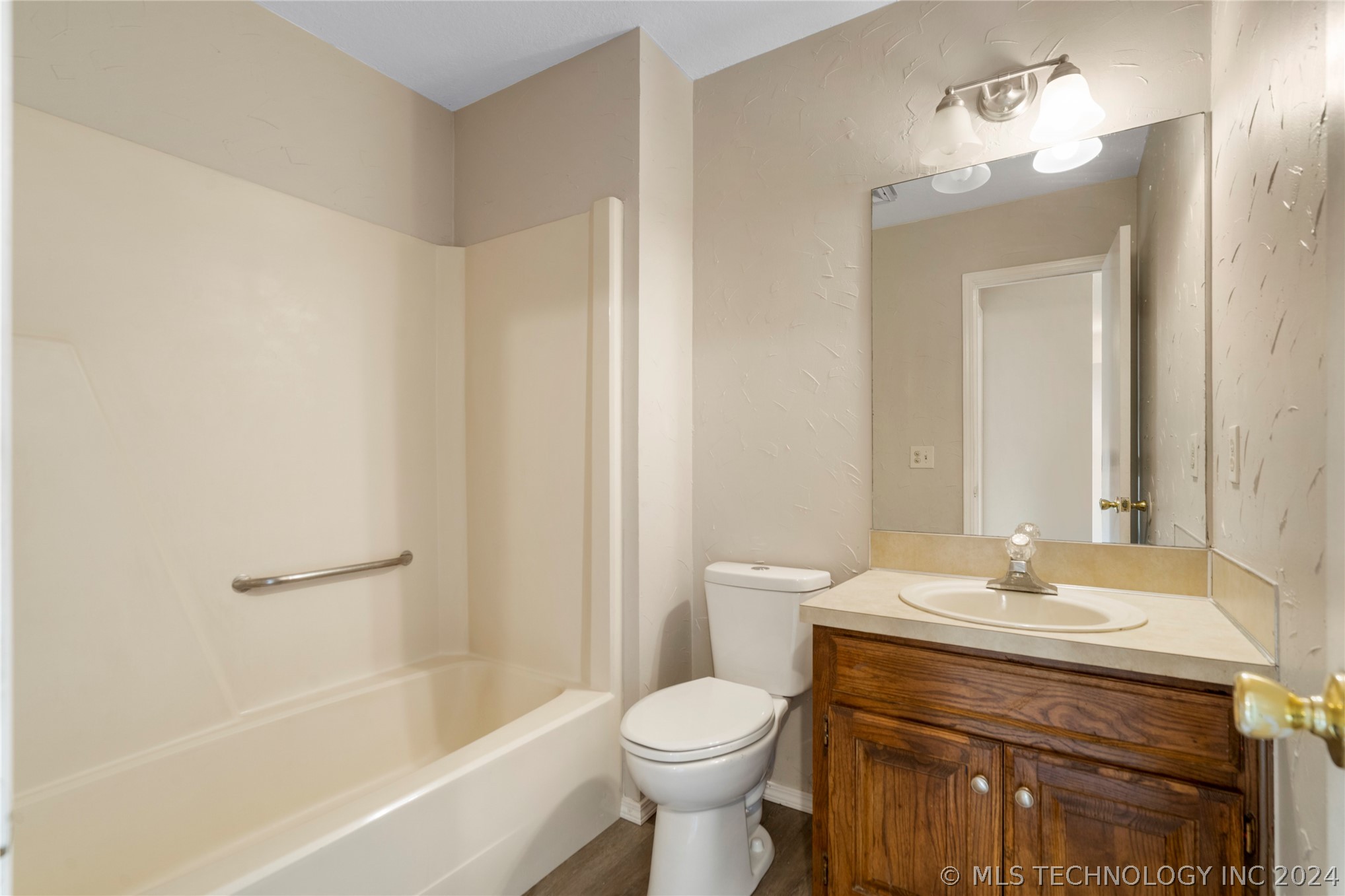 1716 W 62nd Street