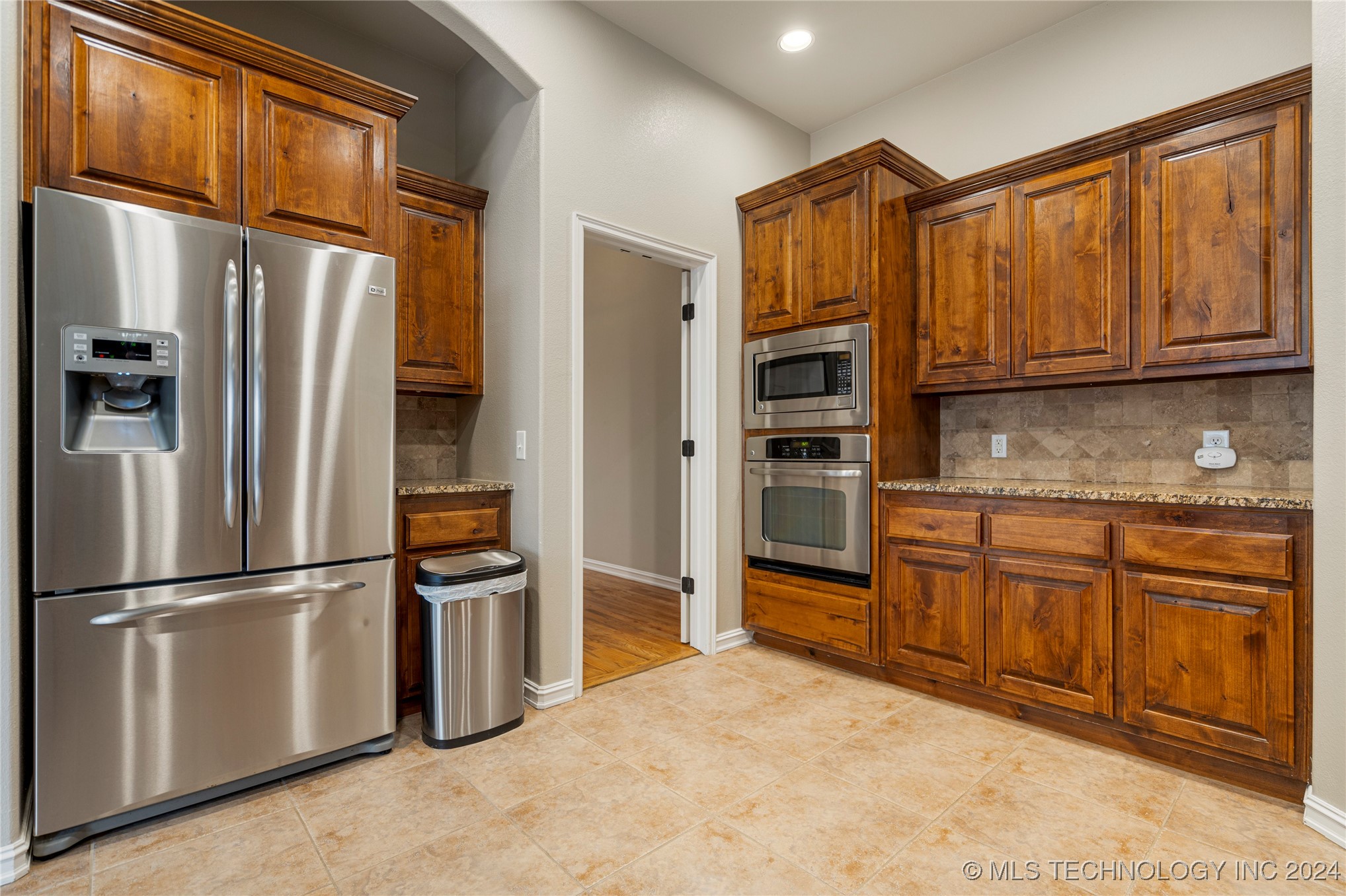 2509 E 138th Street S