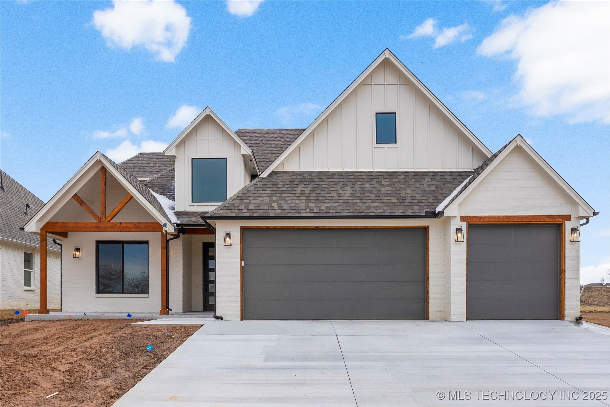 2072 E 129th Place S