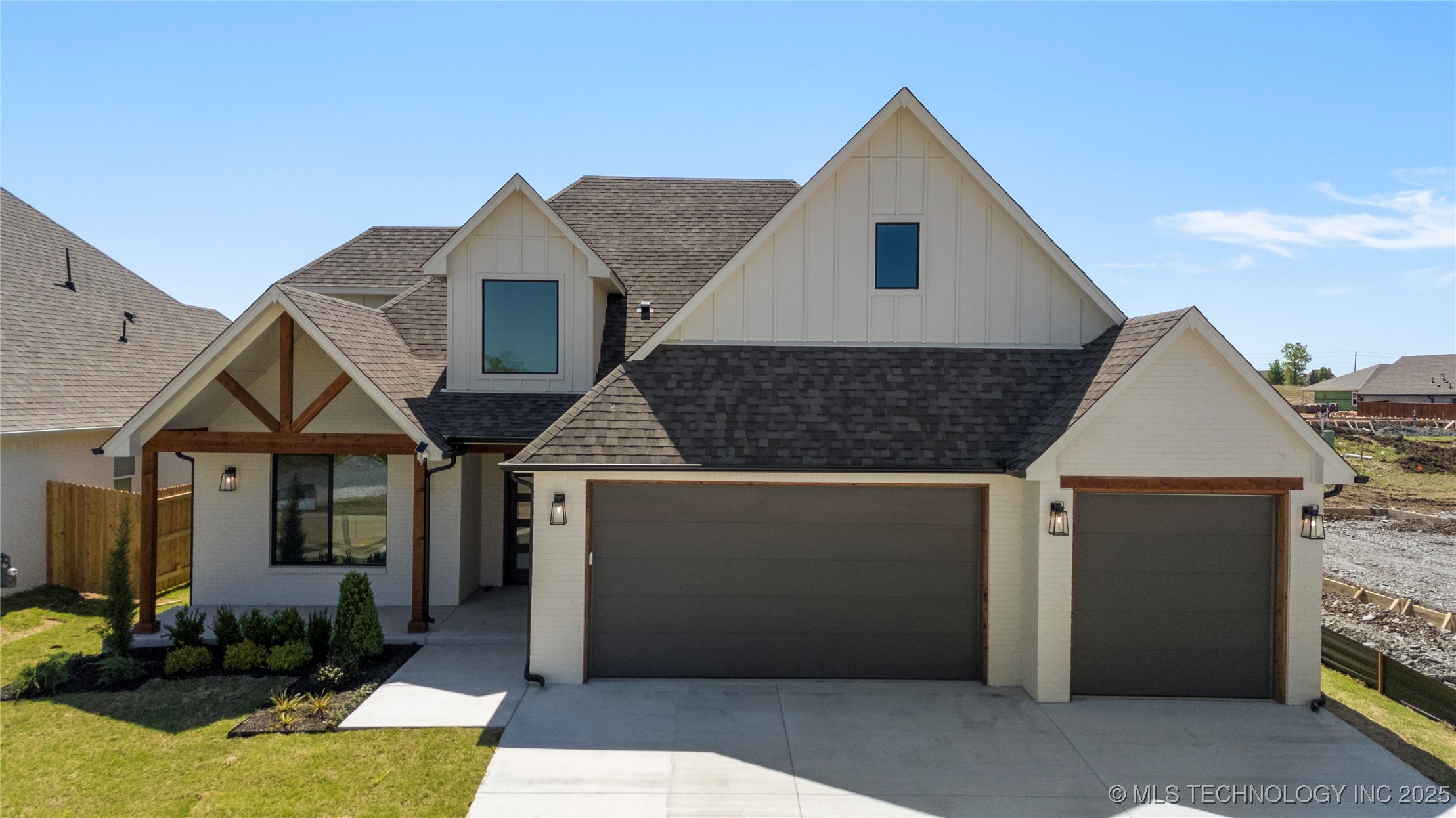 2072 E 129th Place S