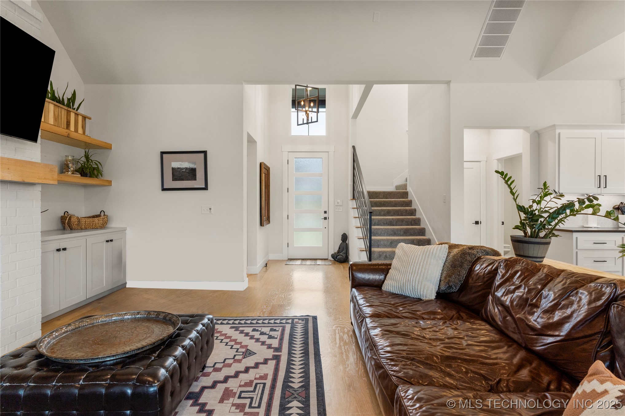 13641 S 27th Street E