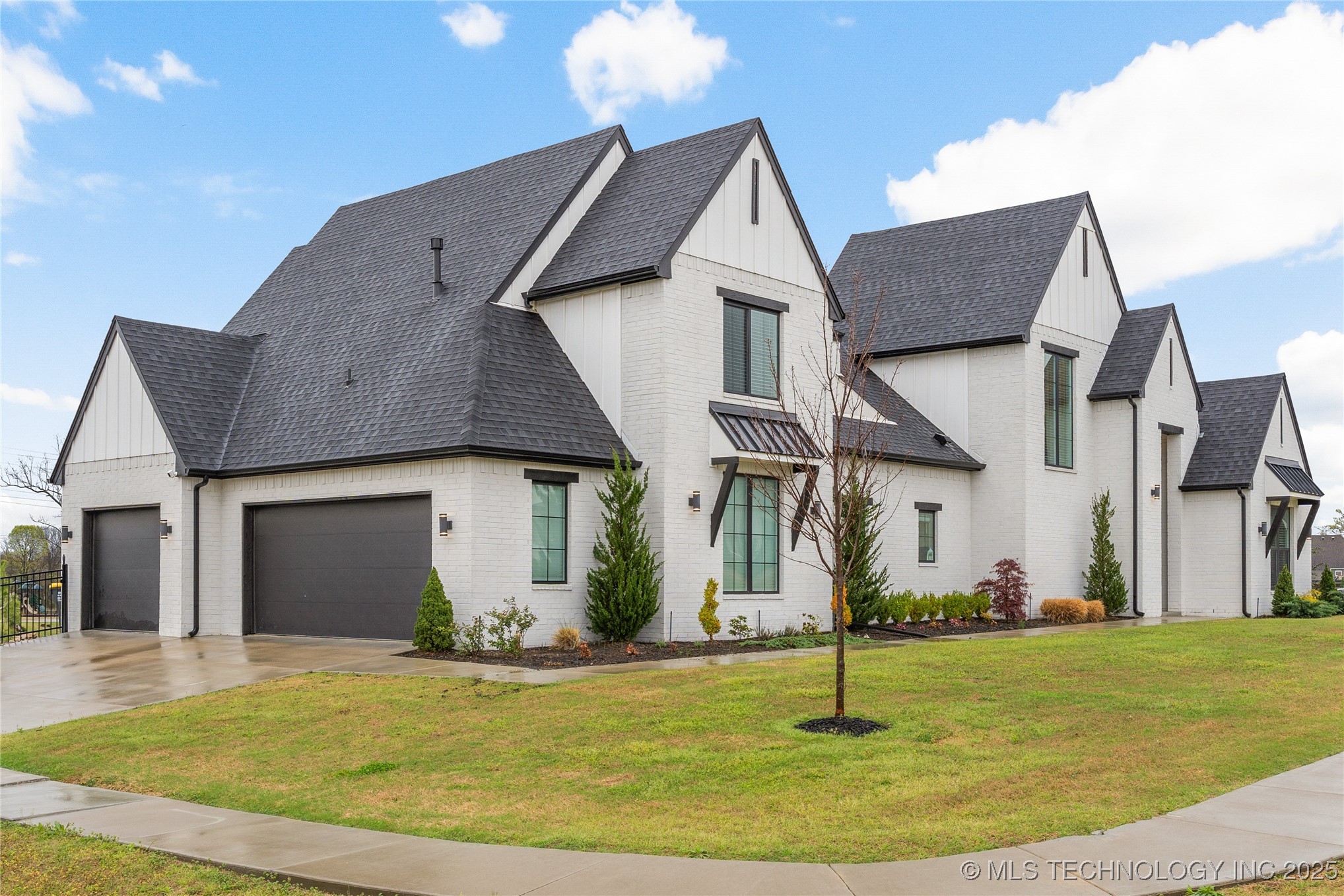 13641 S 27th Street E