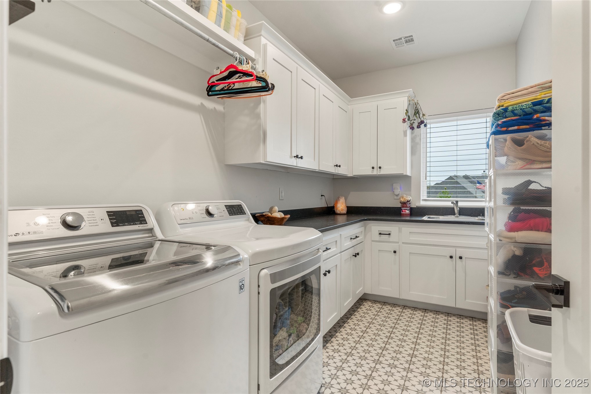 13641 S 27th Street E