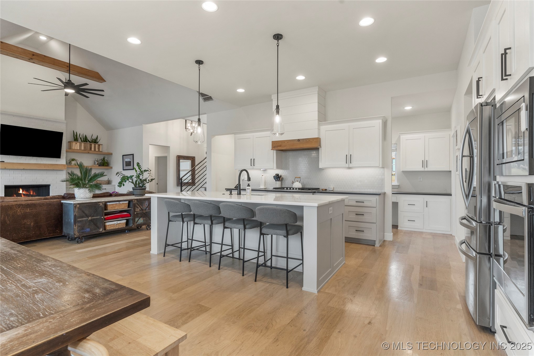 13641 S 27th Street E