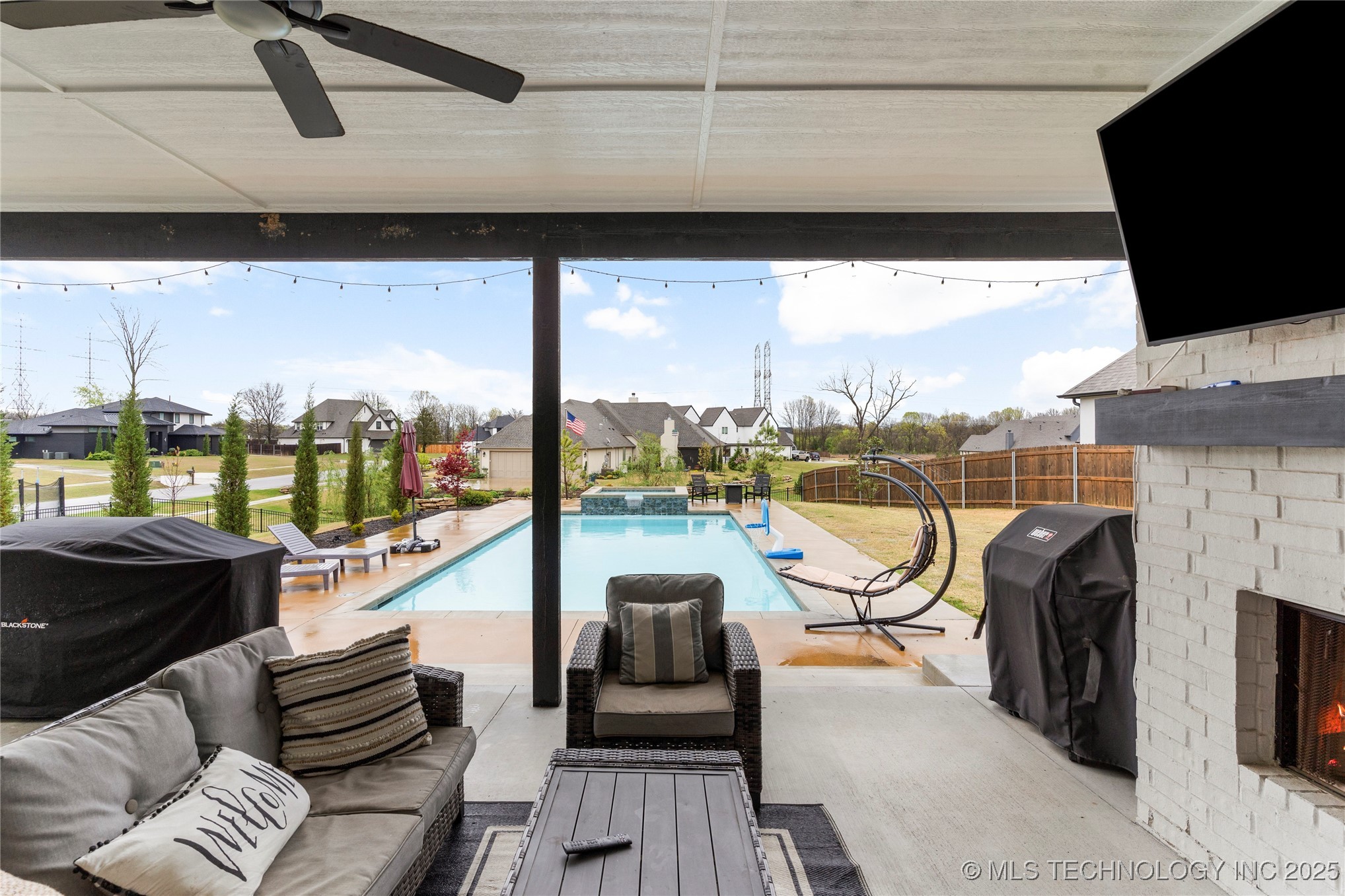 13641 S 27th Street E