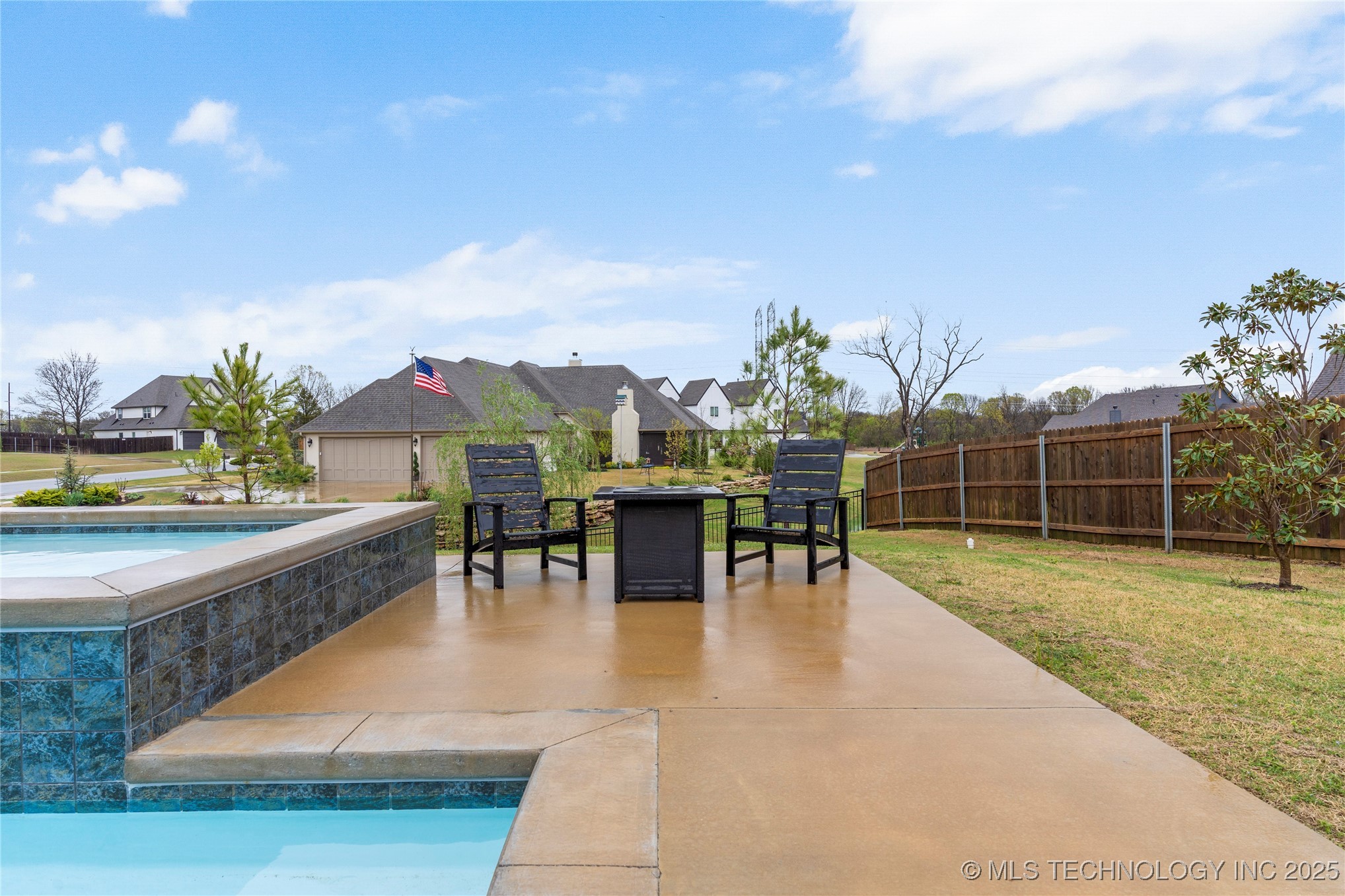 13641 S 27th Street E