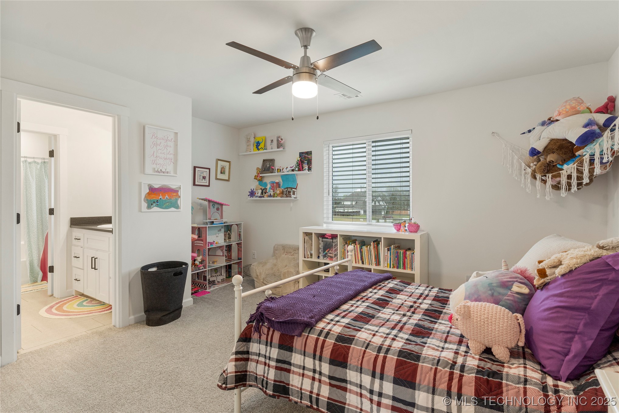 13641 S 27th Street E