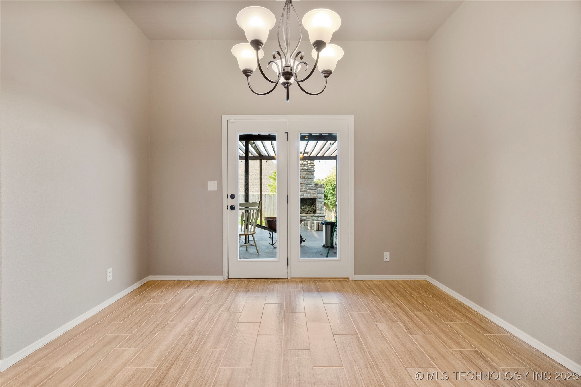 1908 E 133rd Court
