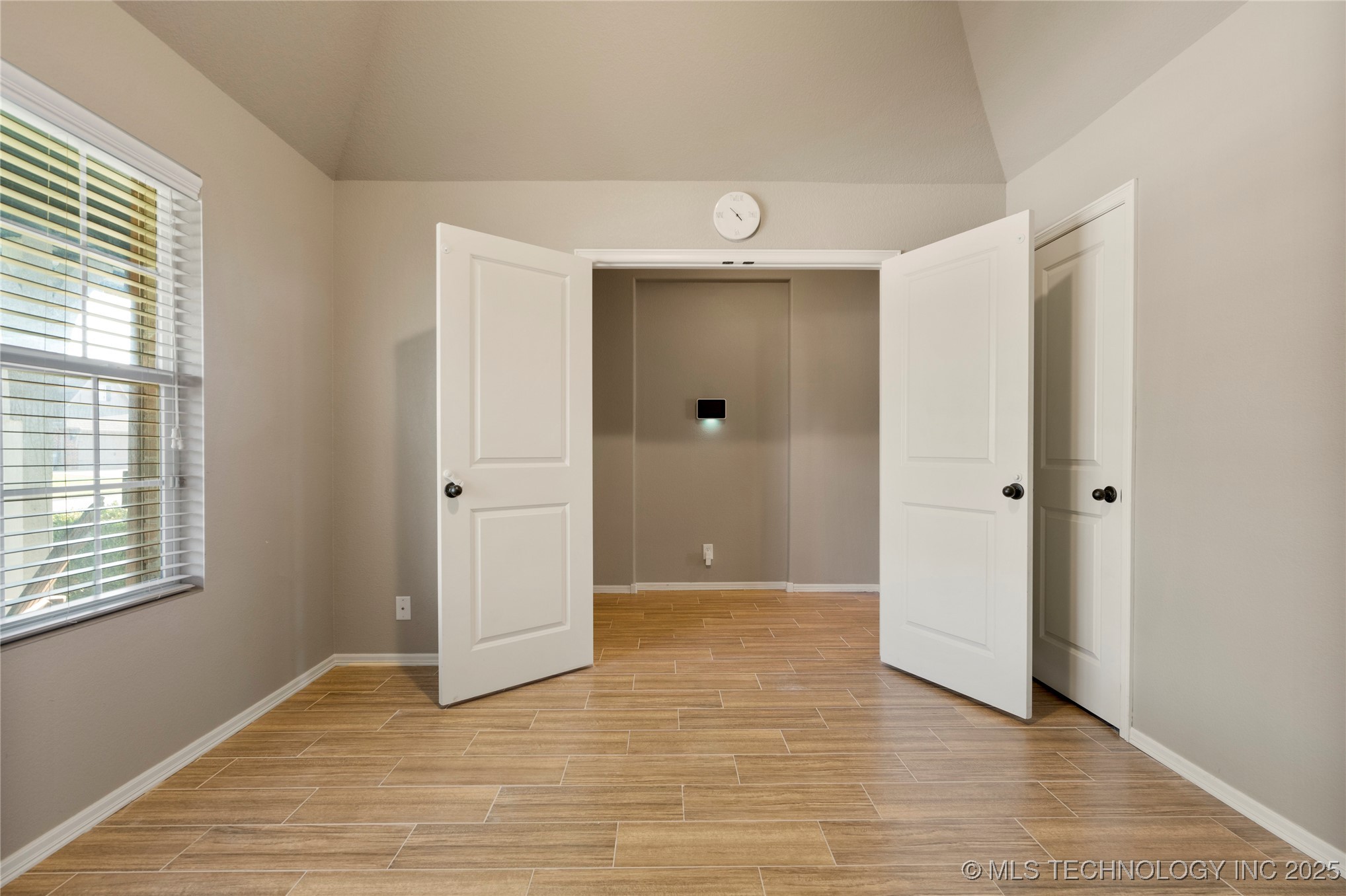 1908 E 133rd Court