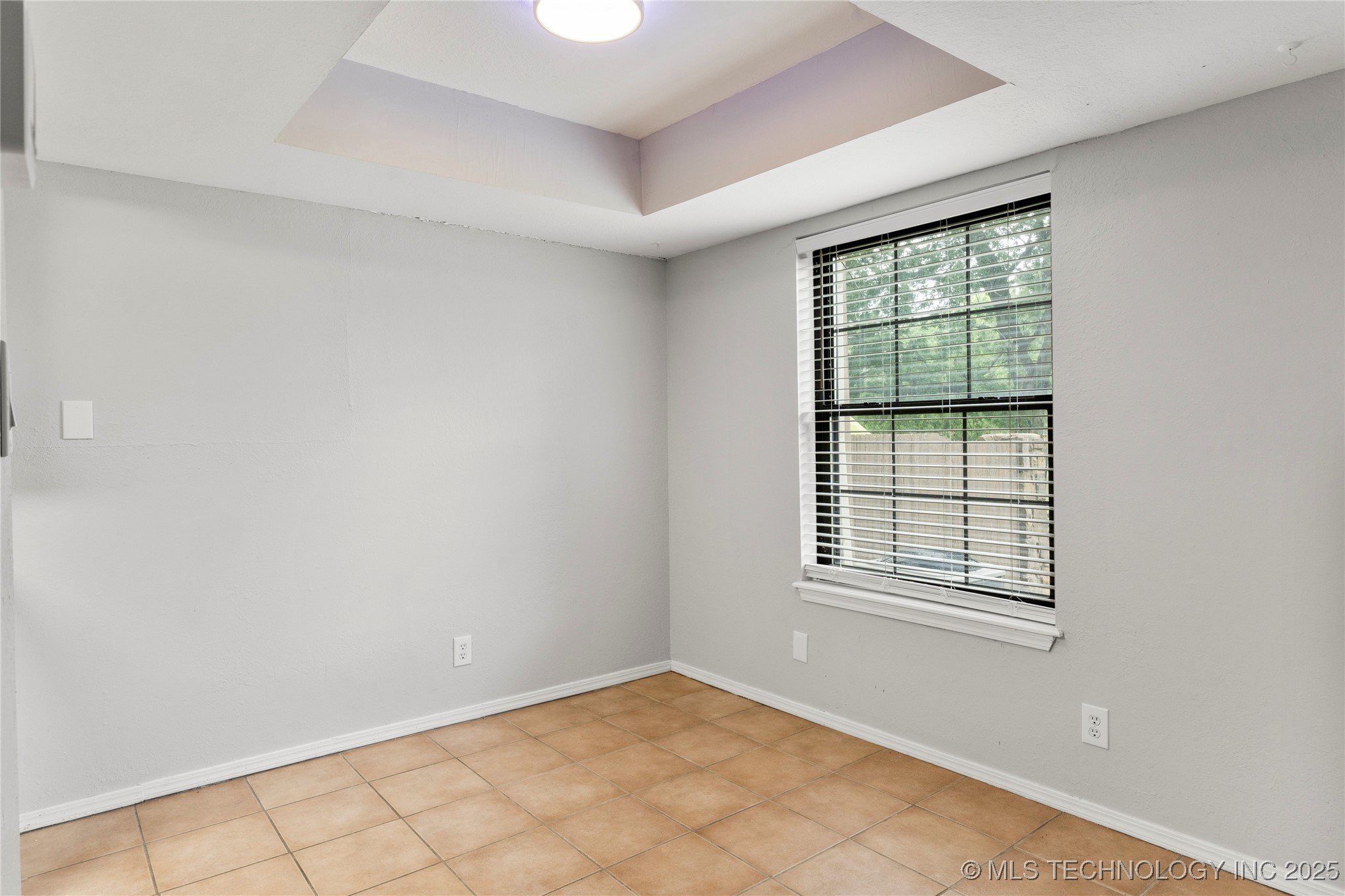 6364 S 80th East Avenue 34E