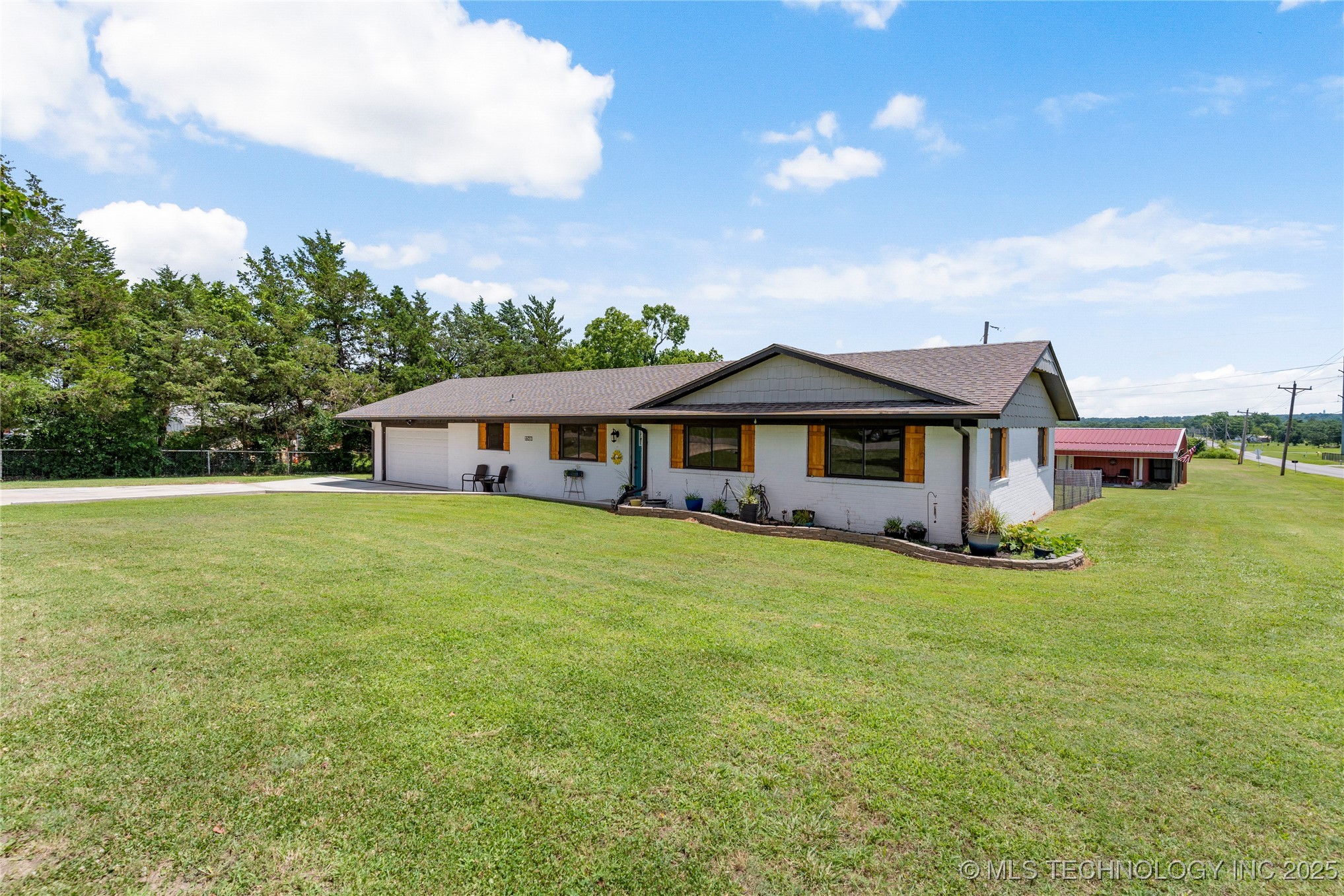 6011 S 115th West Avenue