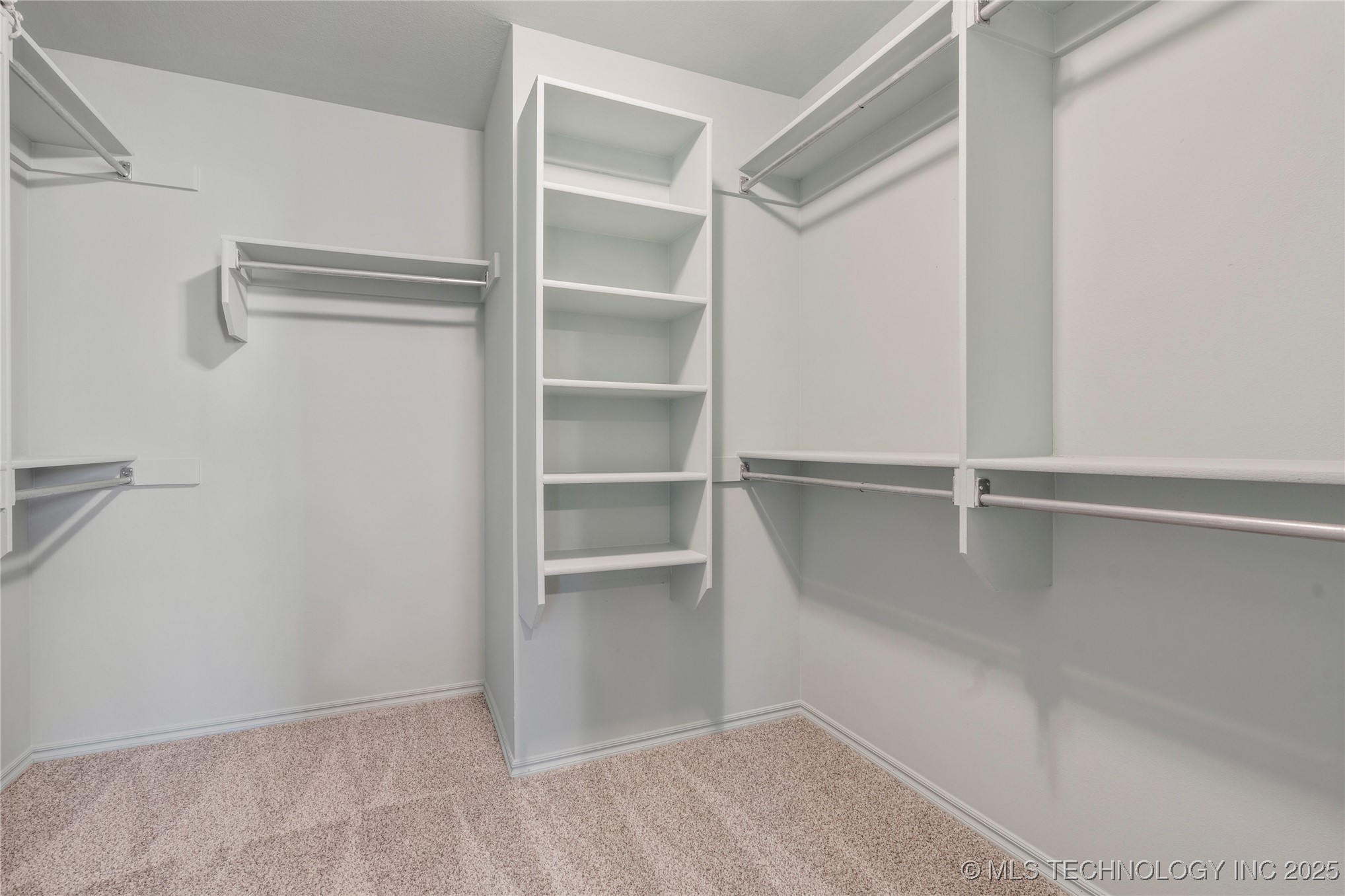 12522 S Cedar Avenue