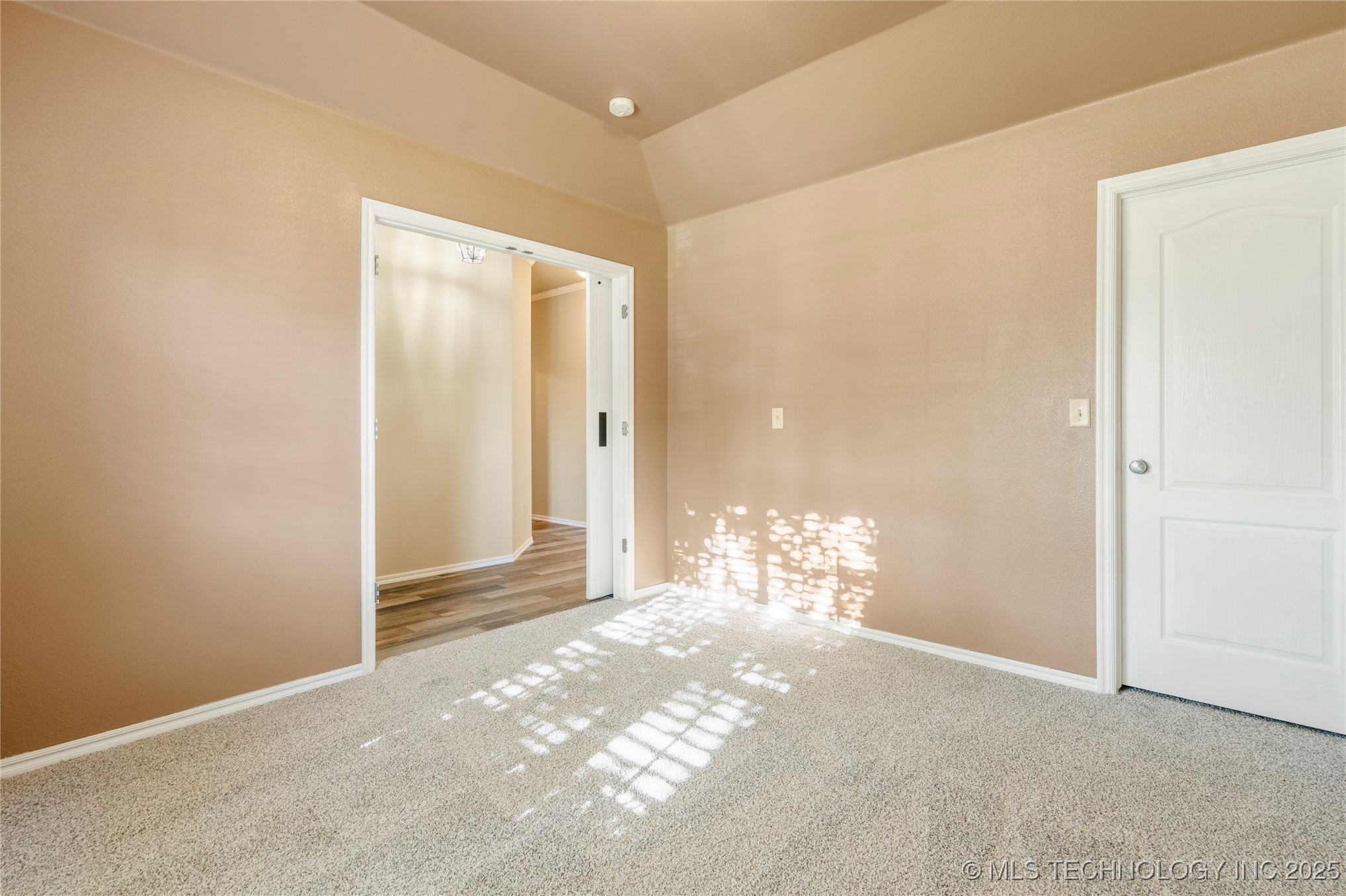 12522 S Cedar Avenue