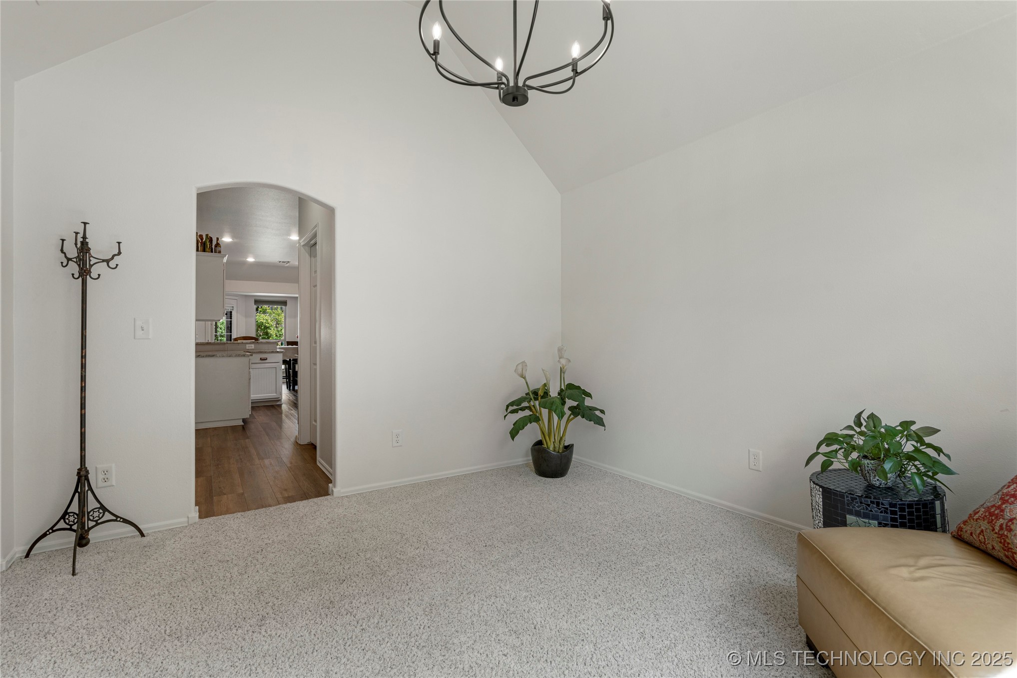 11707 S Vine Street