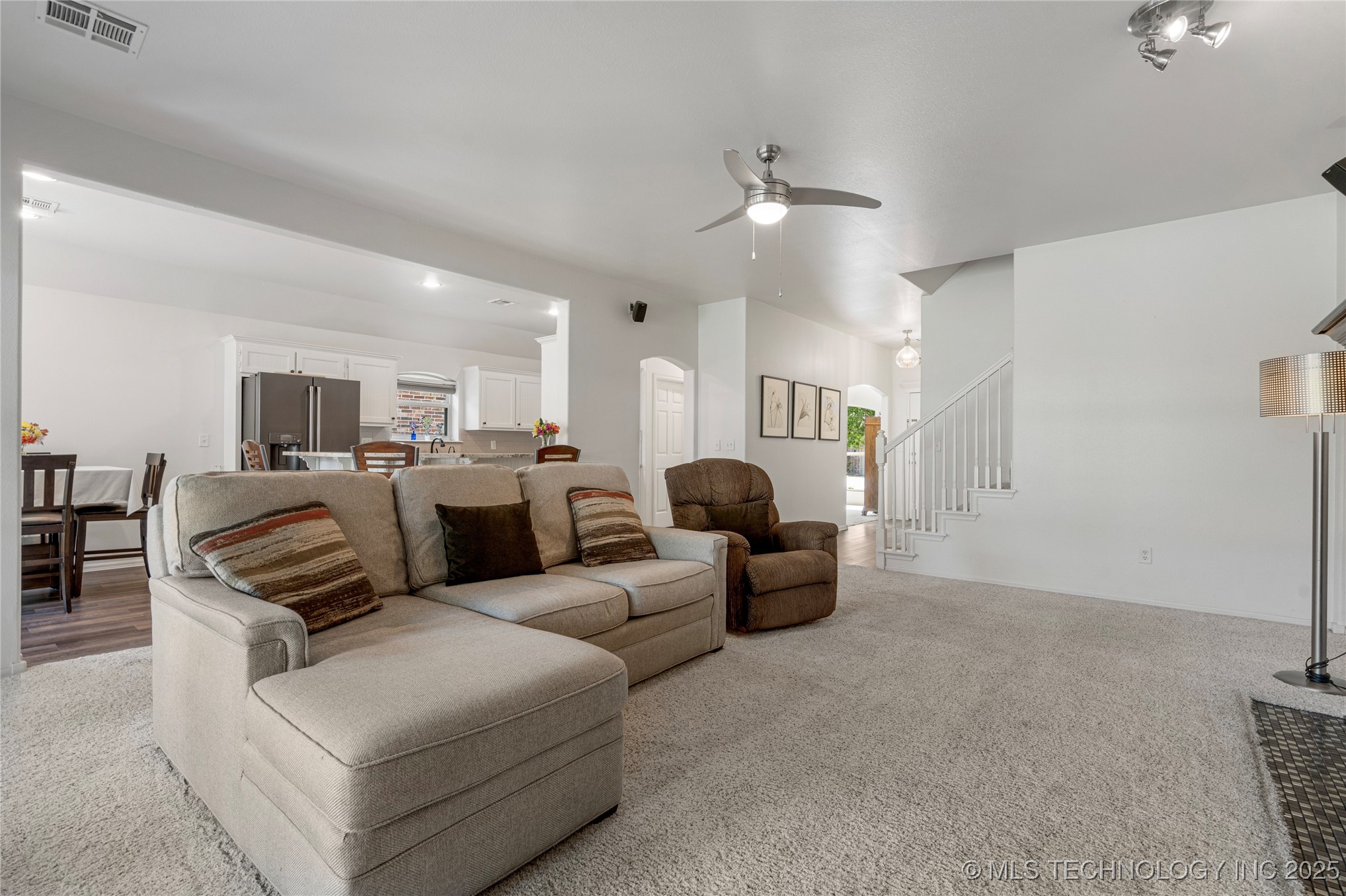 11707 S Vine Street