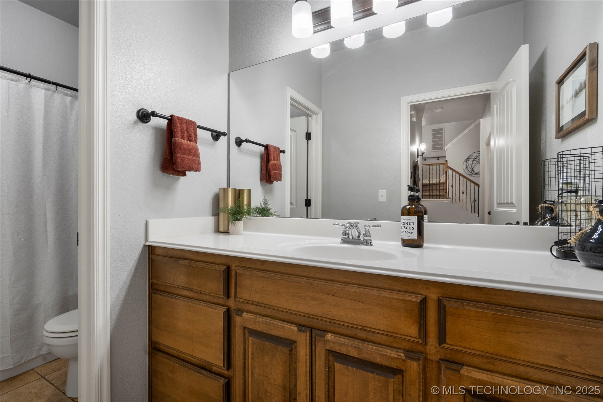 3140 E 143rd Street S