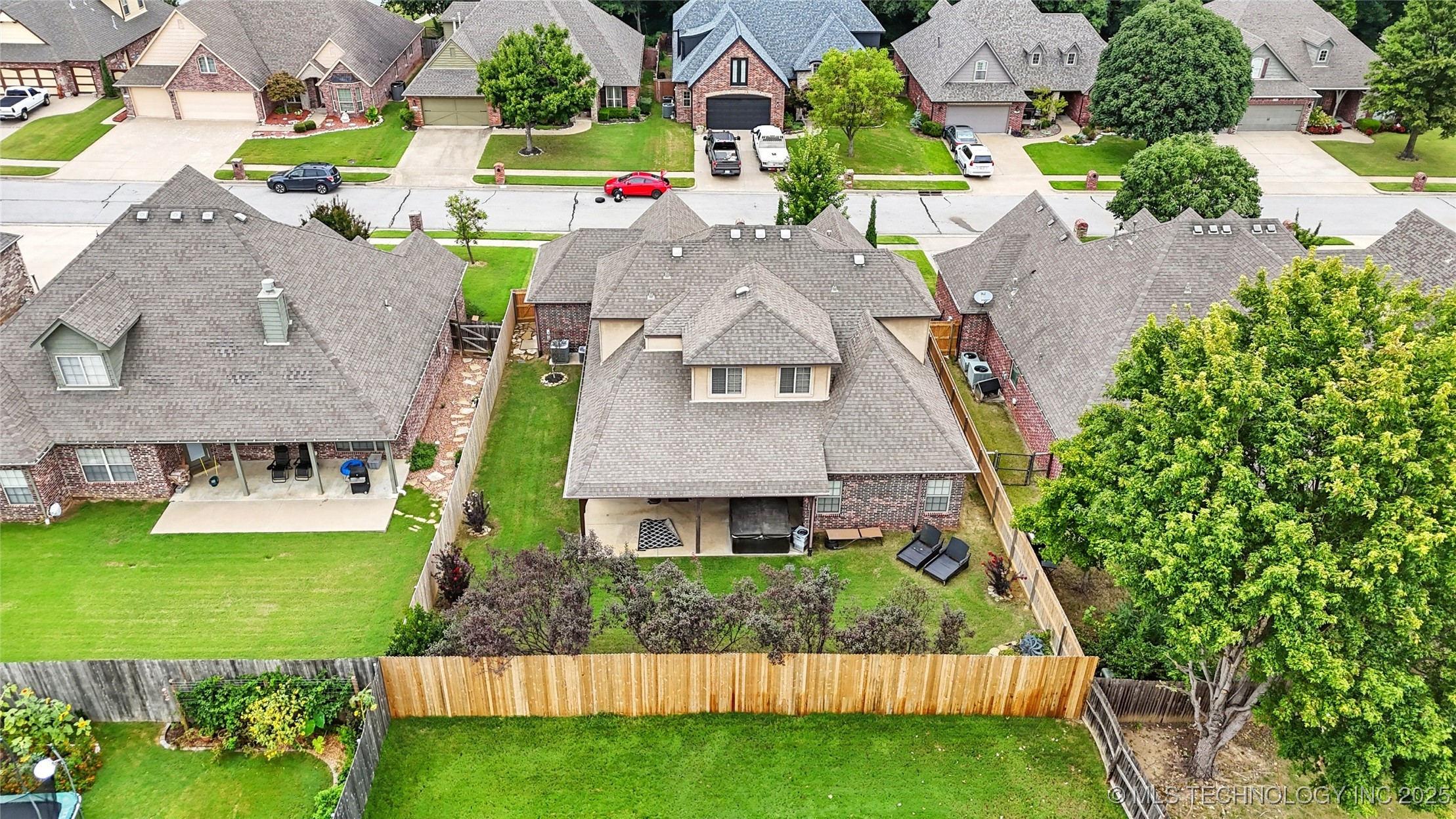 3140 E 143rd Street S