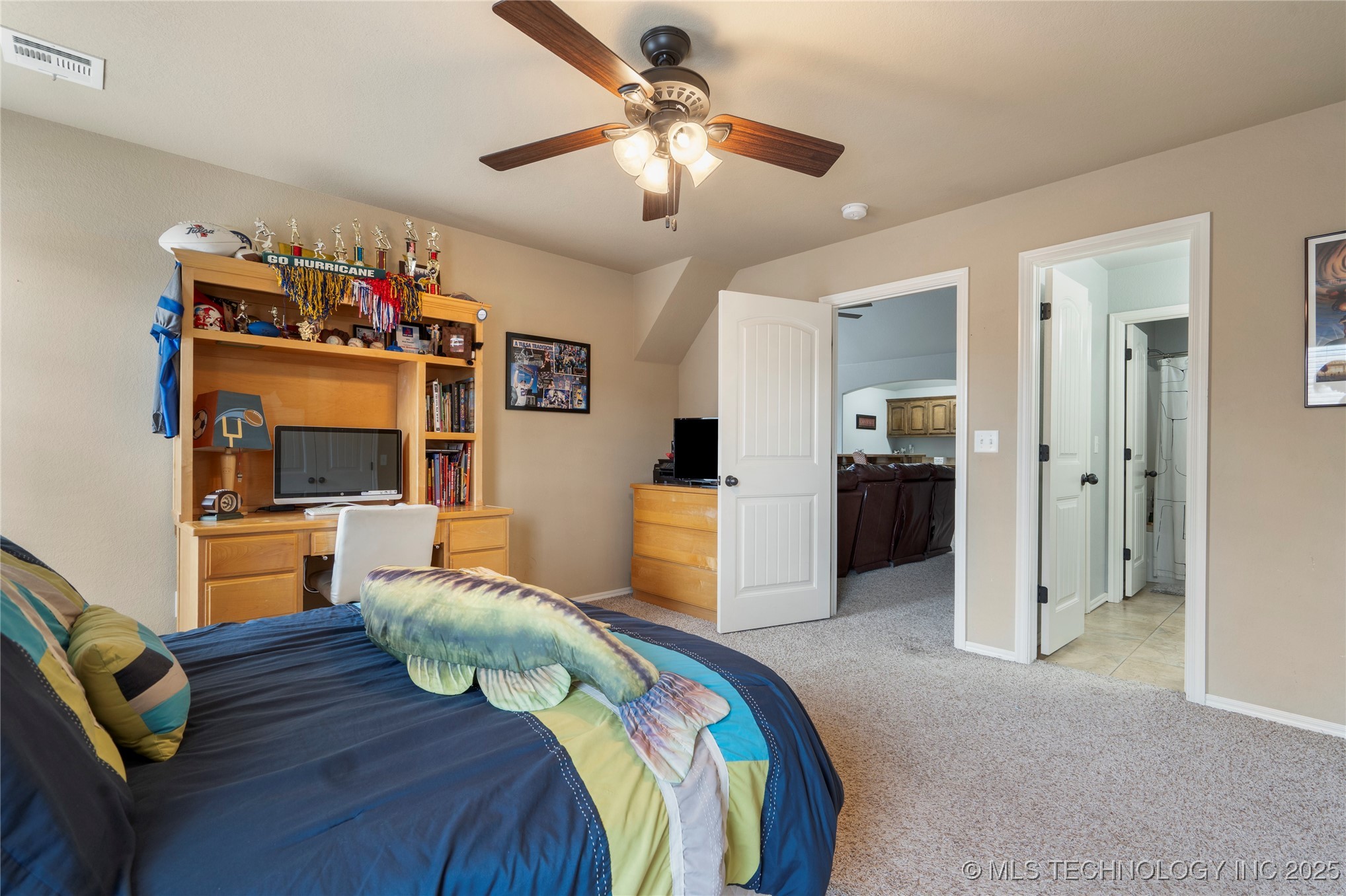 3140 E 143rd Street S