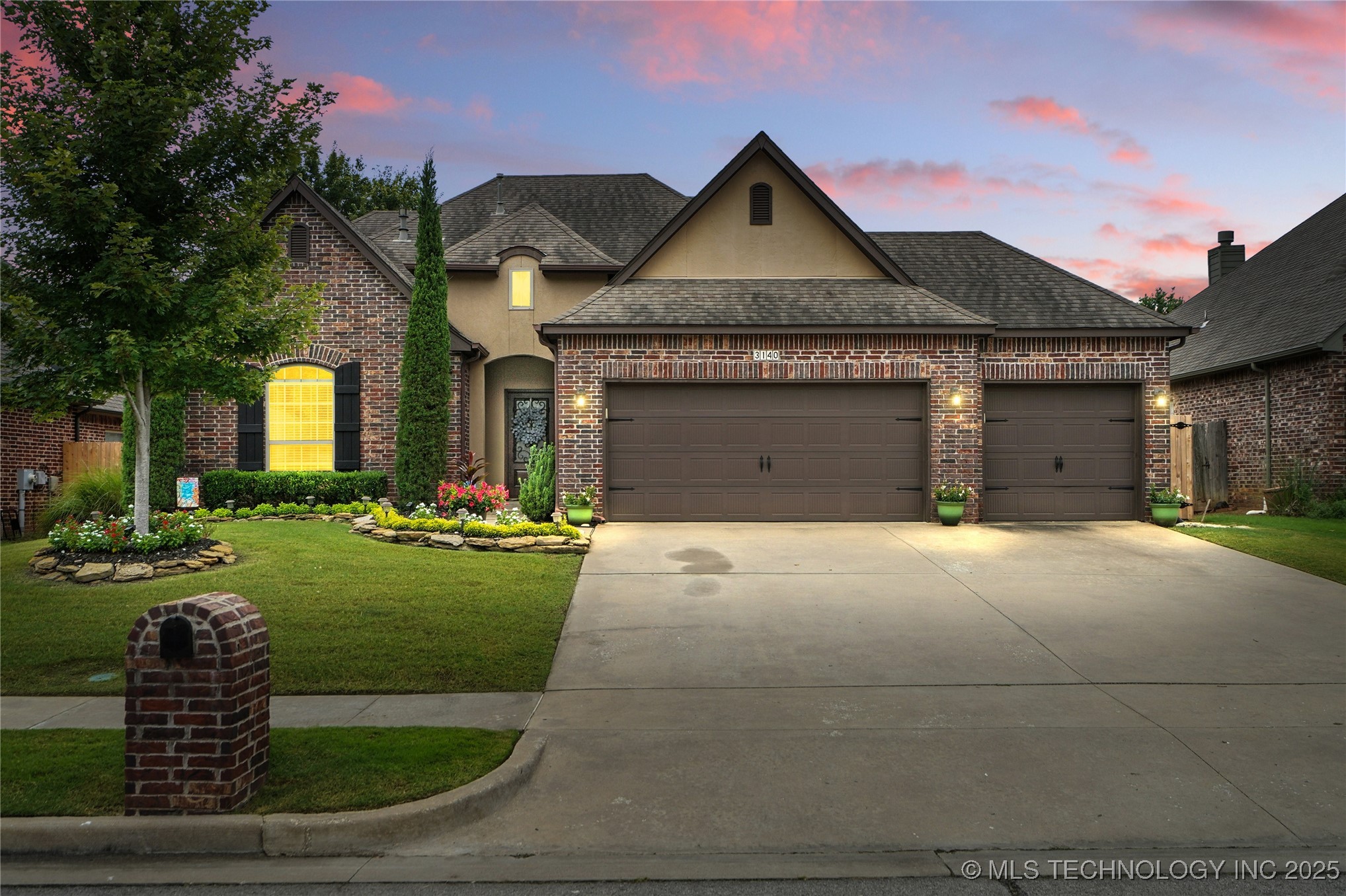 3140 E 143rd Street S