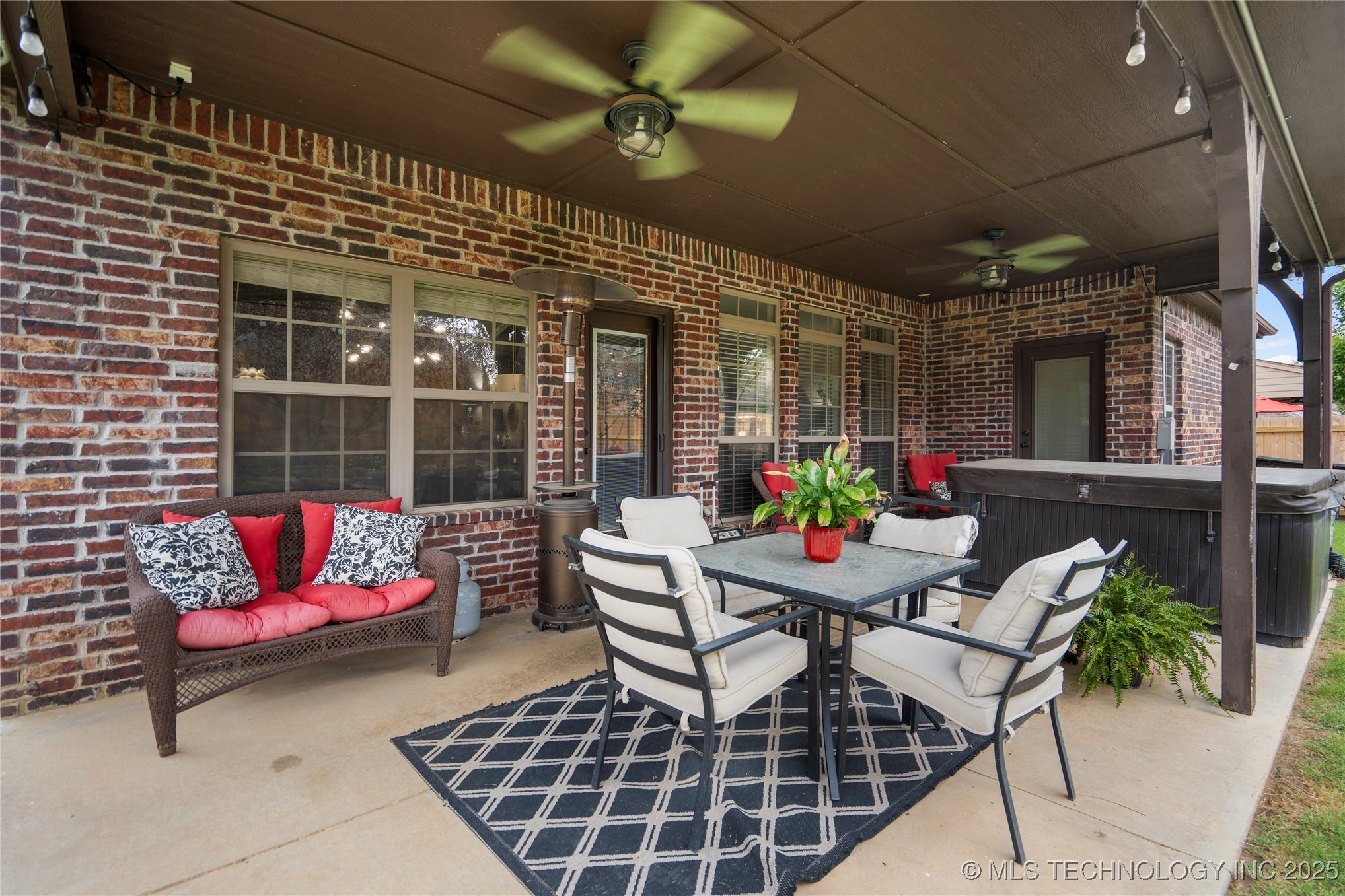 3140 E 143rd Street S