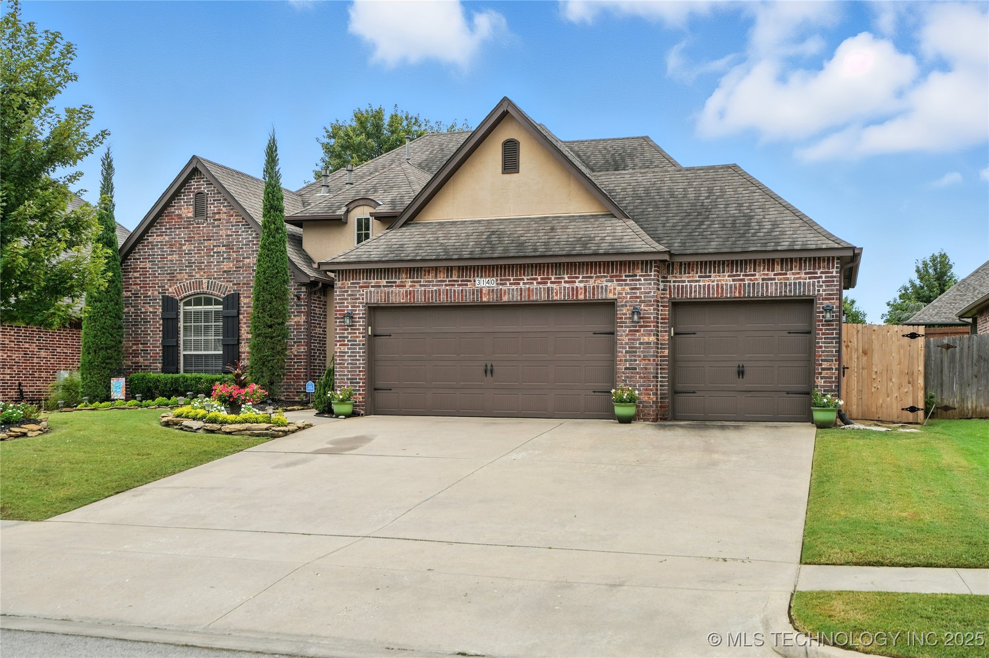 3140 E 143rd Street S