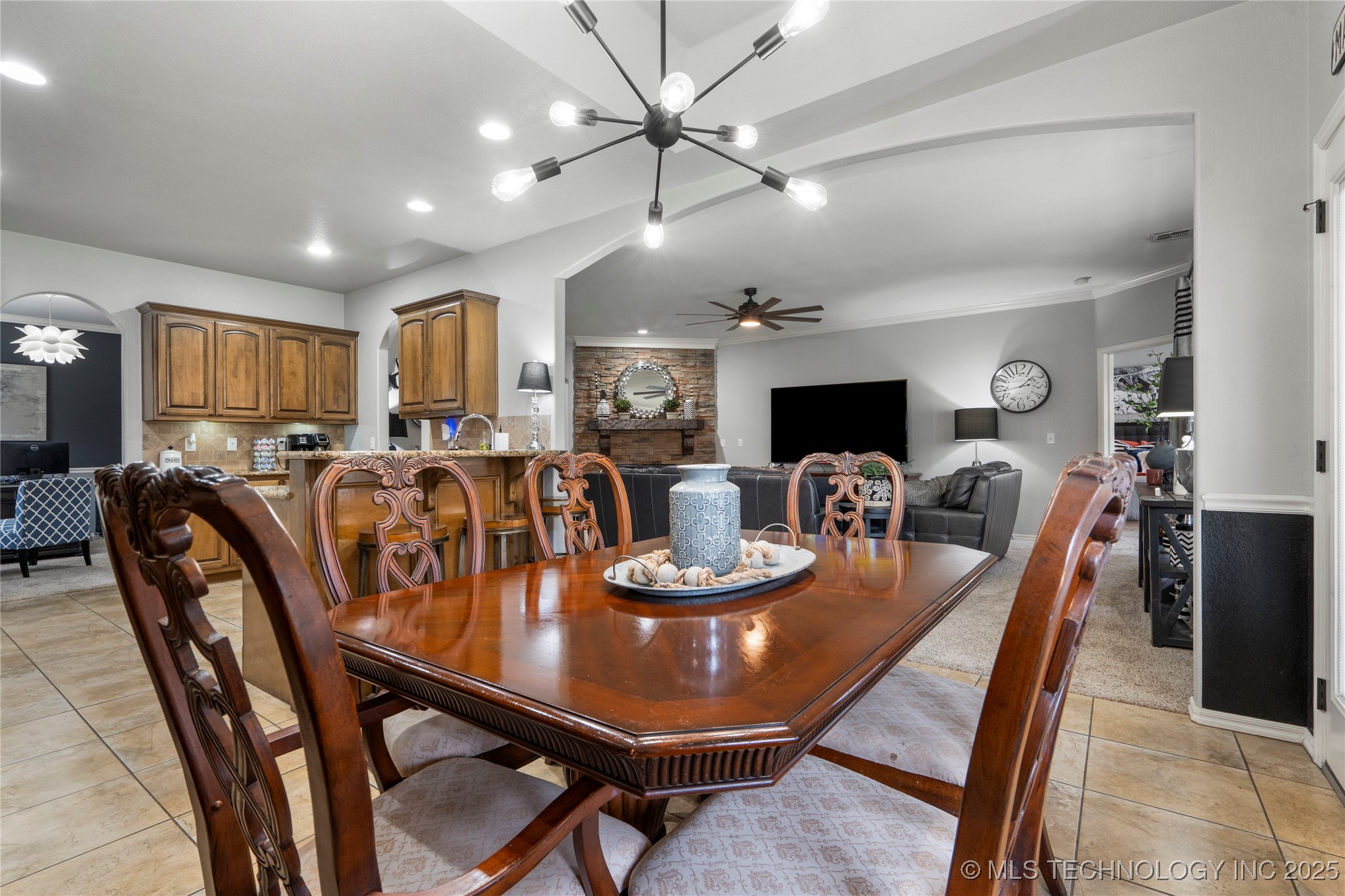 3140 E 143rd Street S