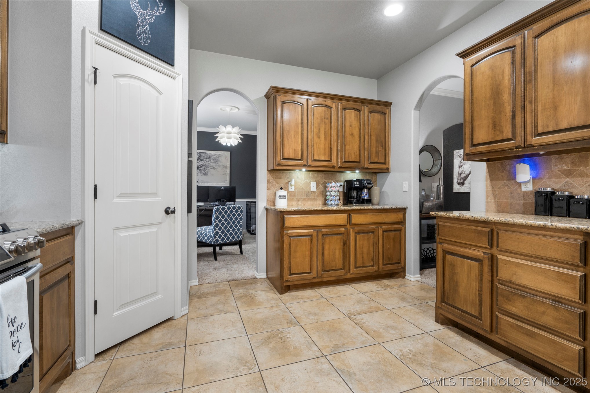 3140 E 143rd Street S