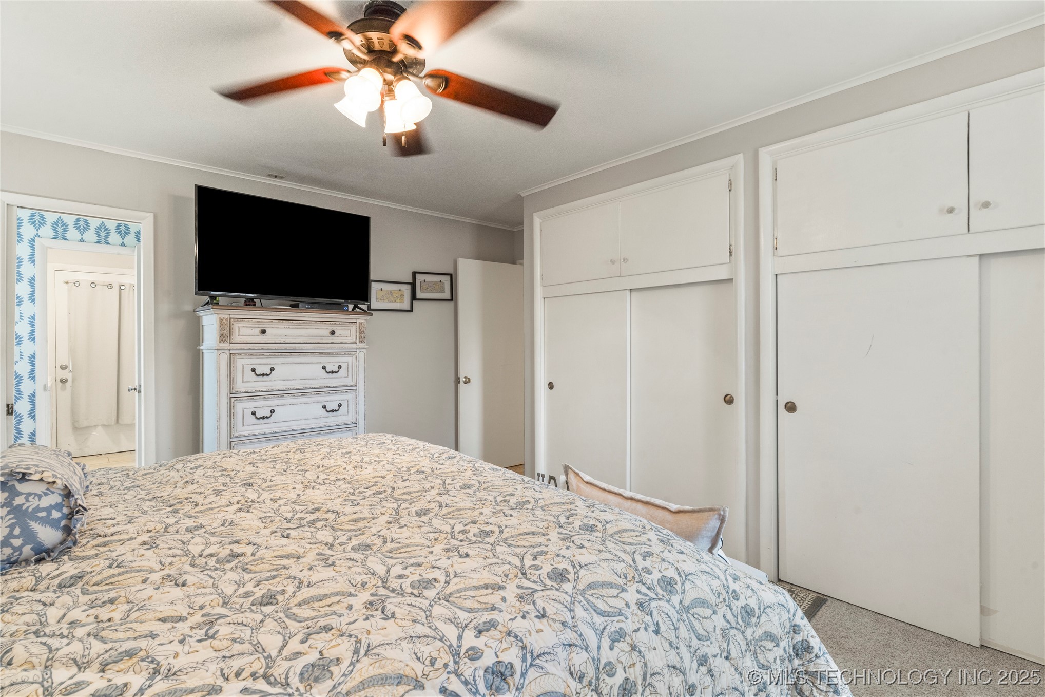4350 E 56th Place