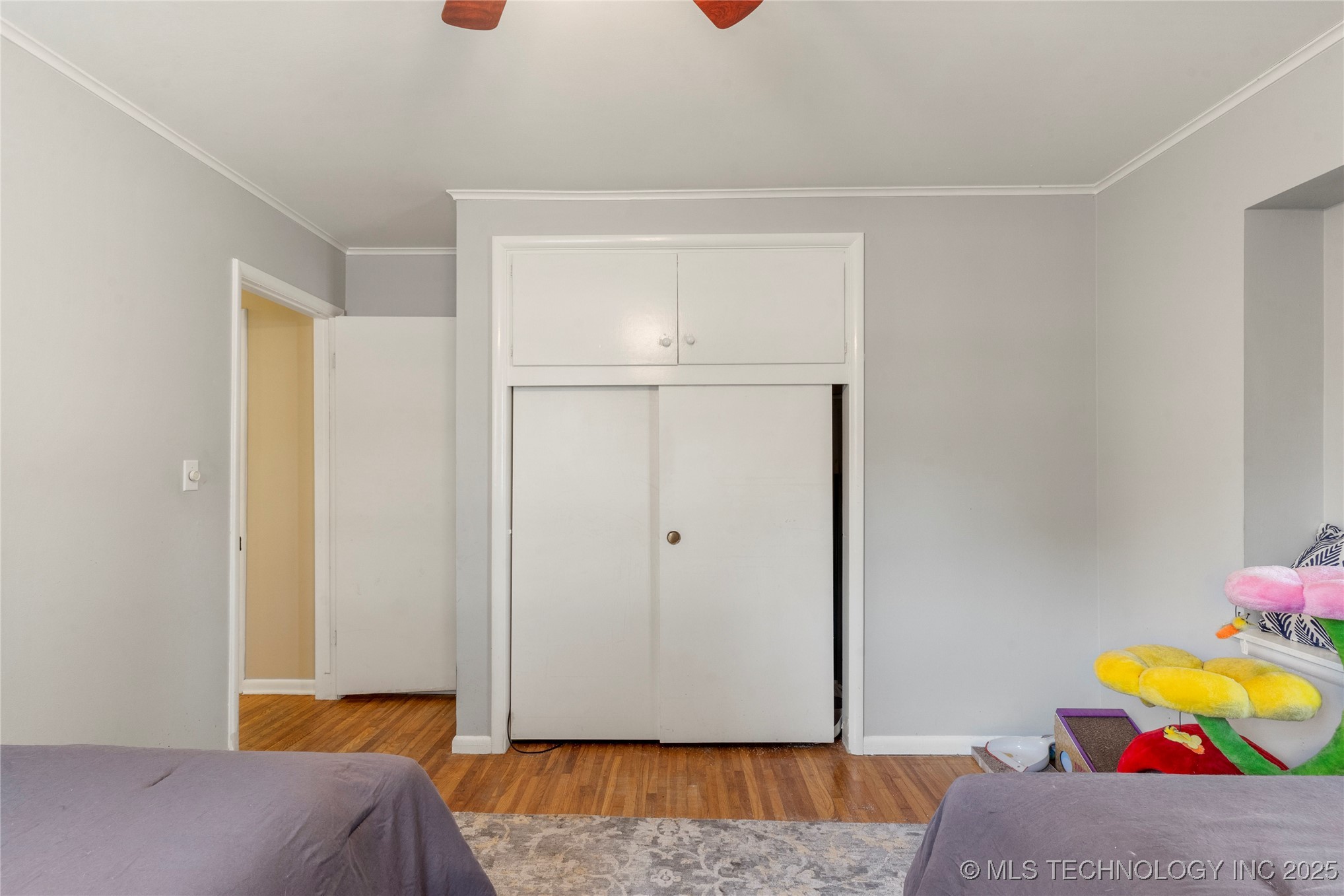 4350 E 56th Place