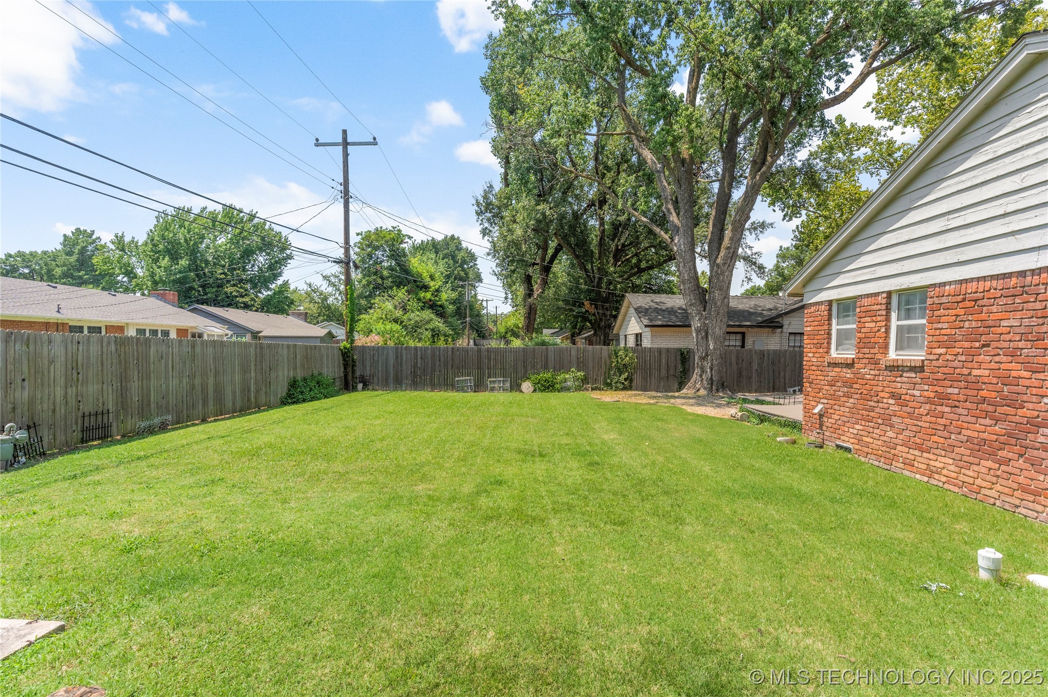 4350 E 56th Place