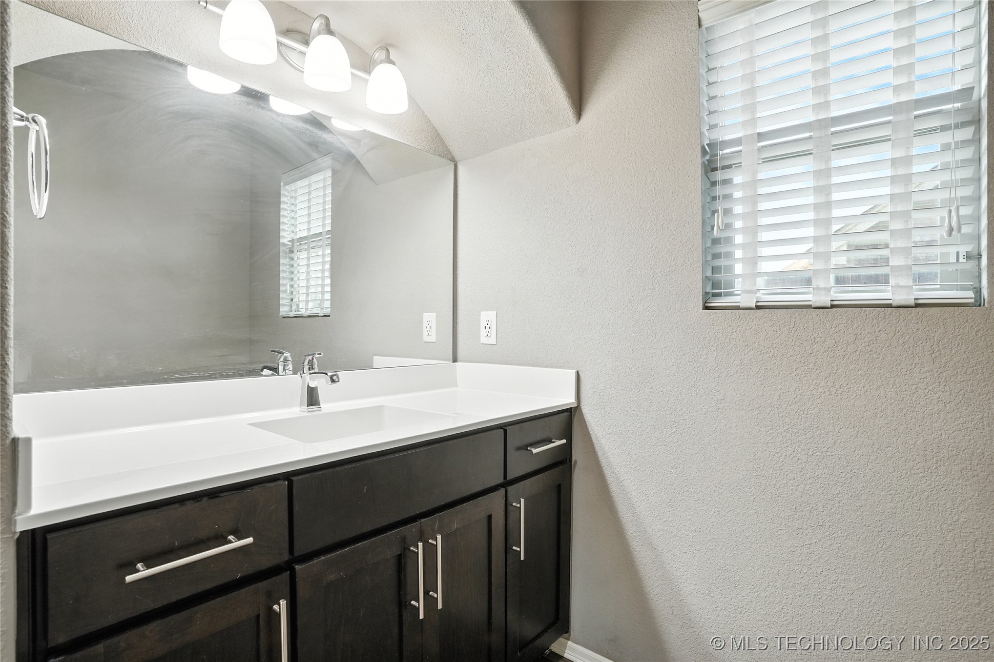 11115 S Adams Street