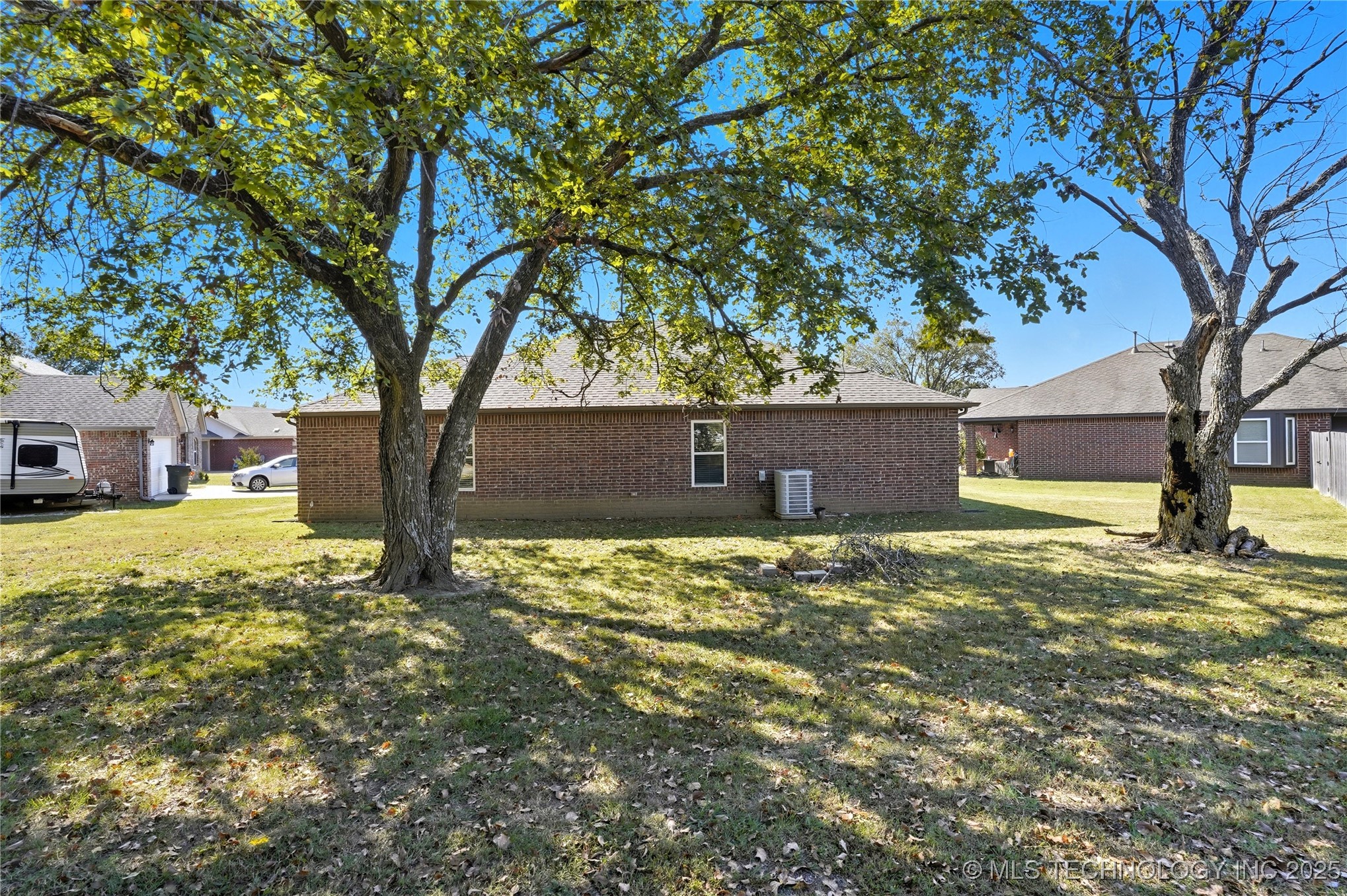 8 Ryan Place