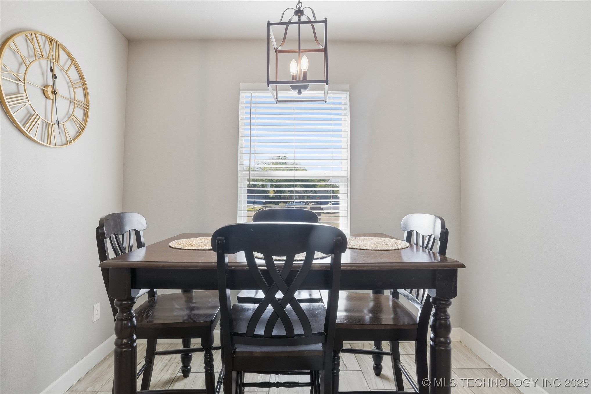 8 Ryan Place