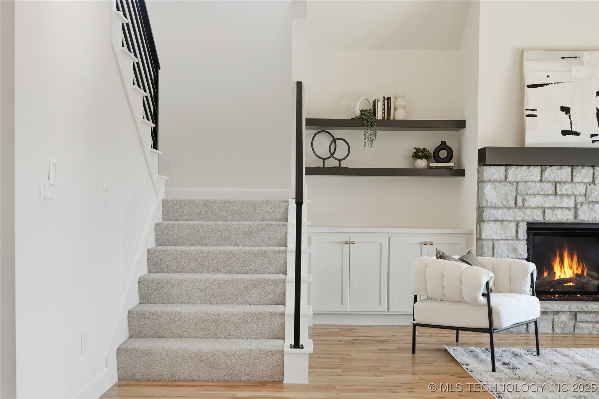 14283 S Evanston Avenue